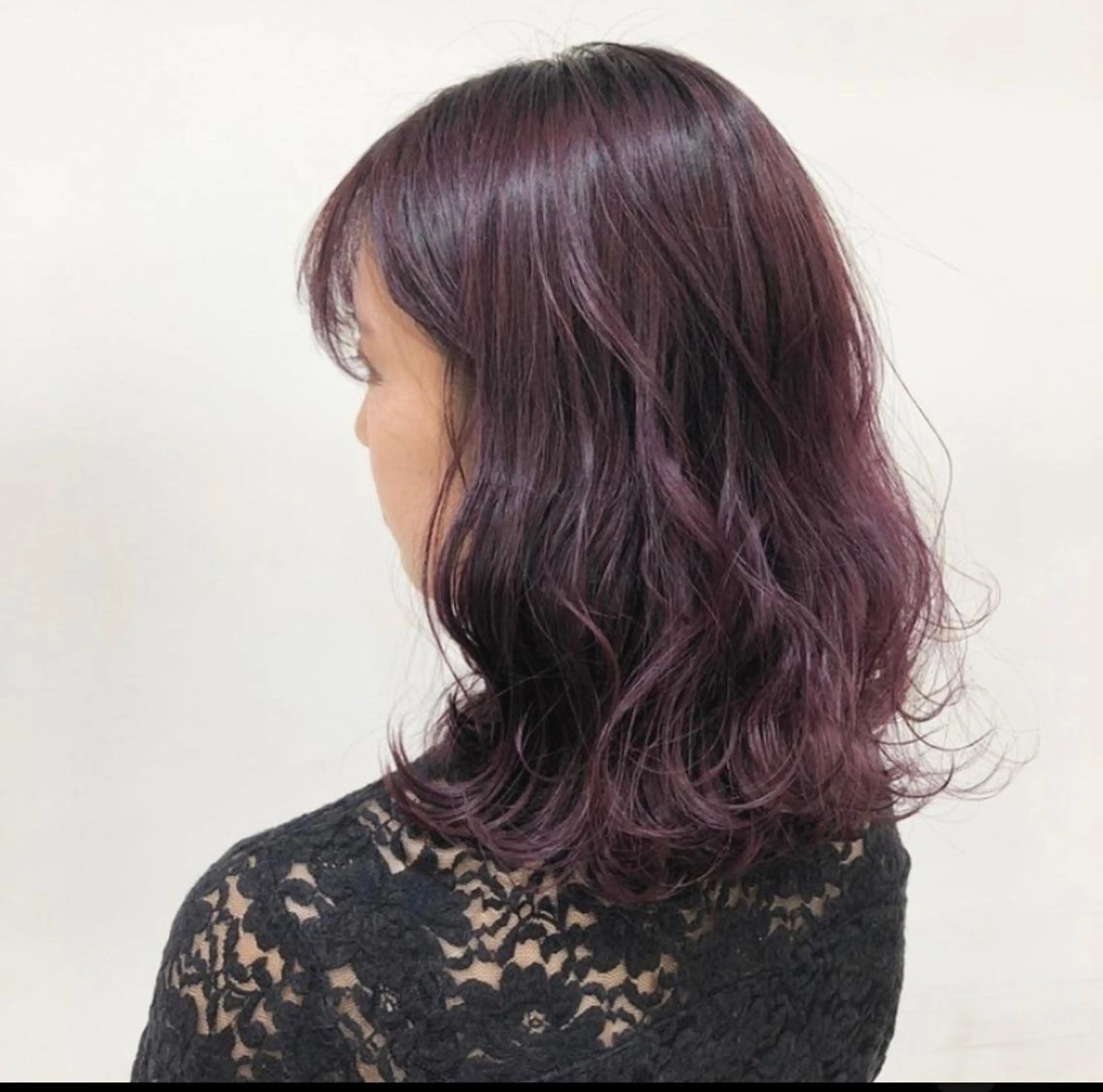 セミロング カラー ヘアアレンジ レッドカラー Happiness所属・🌻Insta指名 NO.1🌻Shoのヘアスタイル