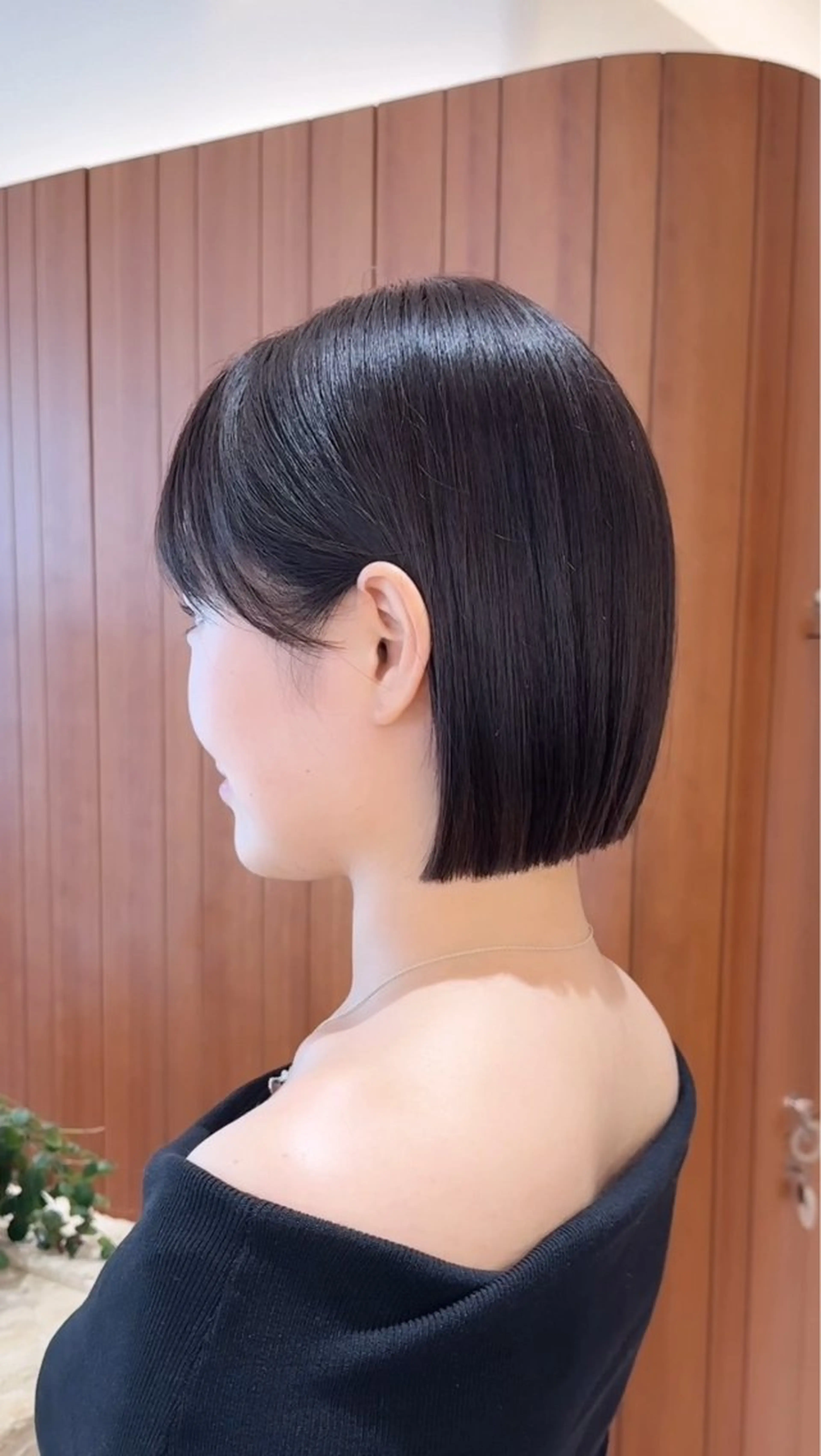 ミディアム カラー 切りっぱなしボブ ショートボブ ボブレイヤー ボブ くびれヘア カット ヘアカラー トリートメント 田中航平/渋谷ボブ/ レイヤーボブのヘアスタイル