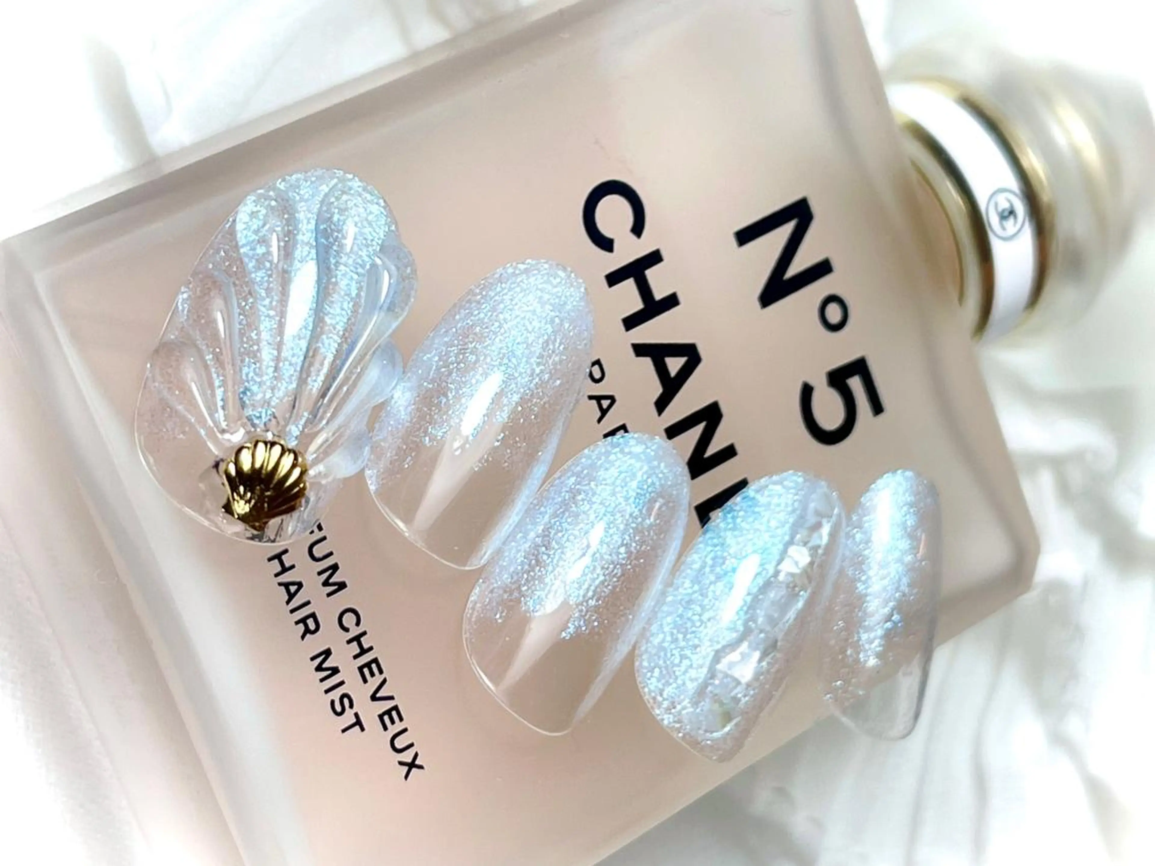 ネイル ぷっくりネイル Vogusty's Nail 鶴見店のネイルデザイン