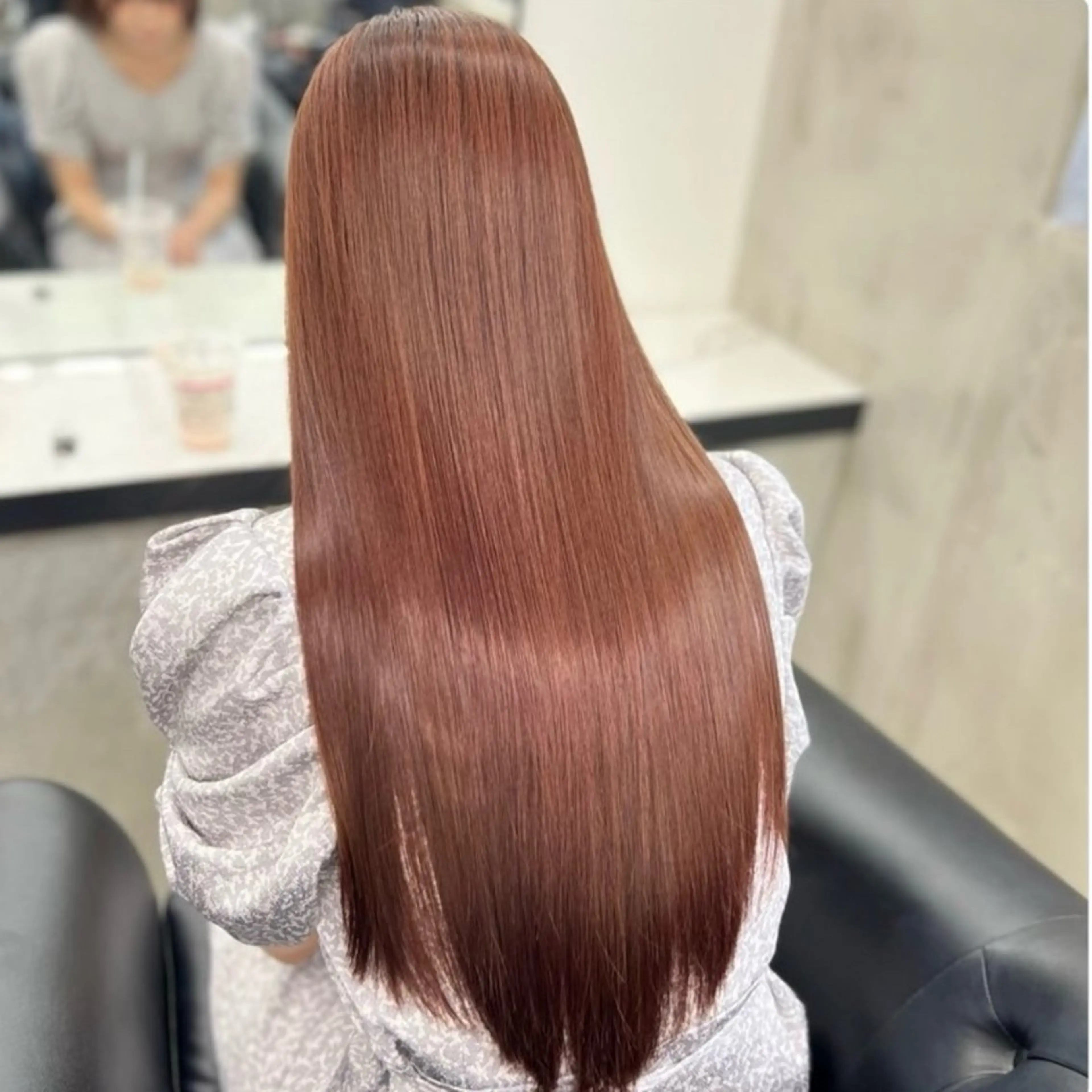 ロング 巻幡 吏玖のヘアスタイル