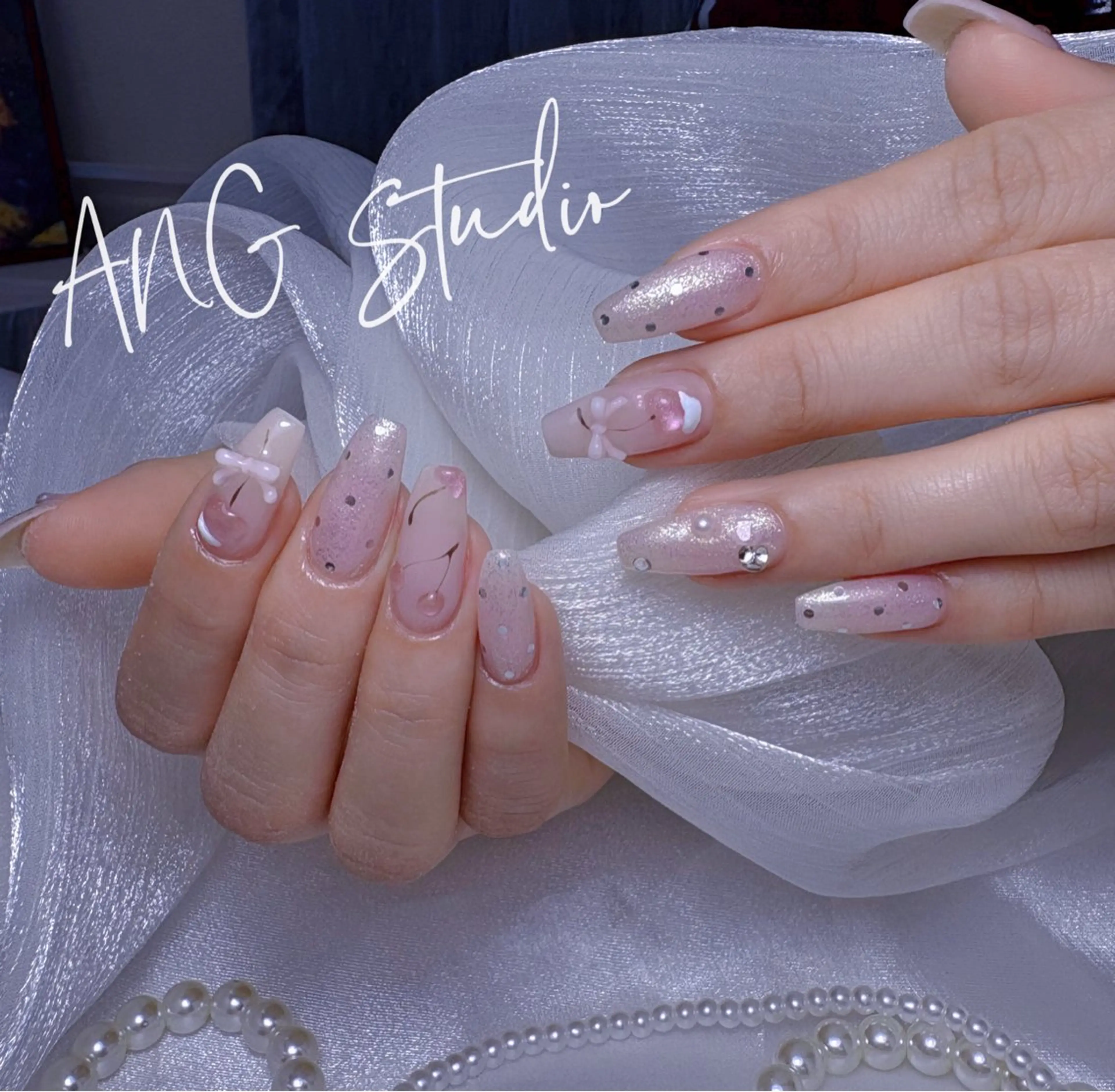 ネイル ハンドネイル ハンドケア ANG Studioのネイルデザイン