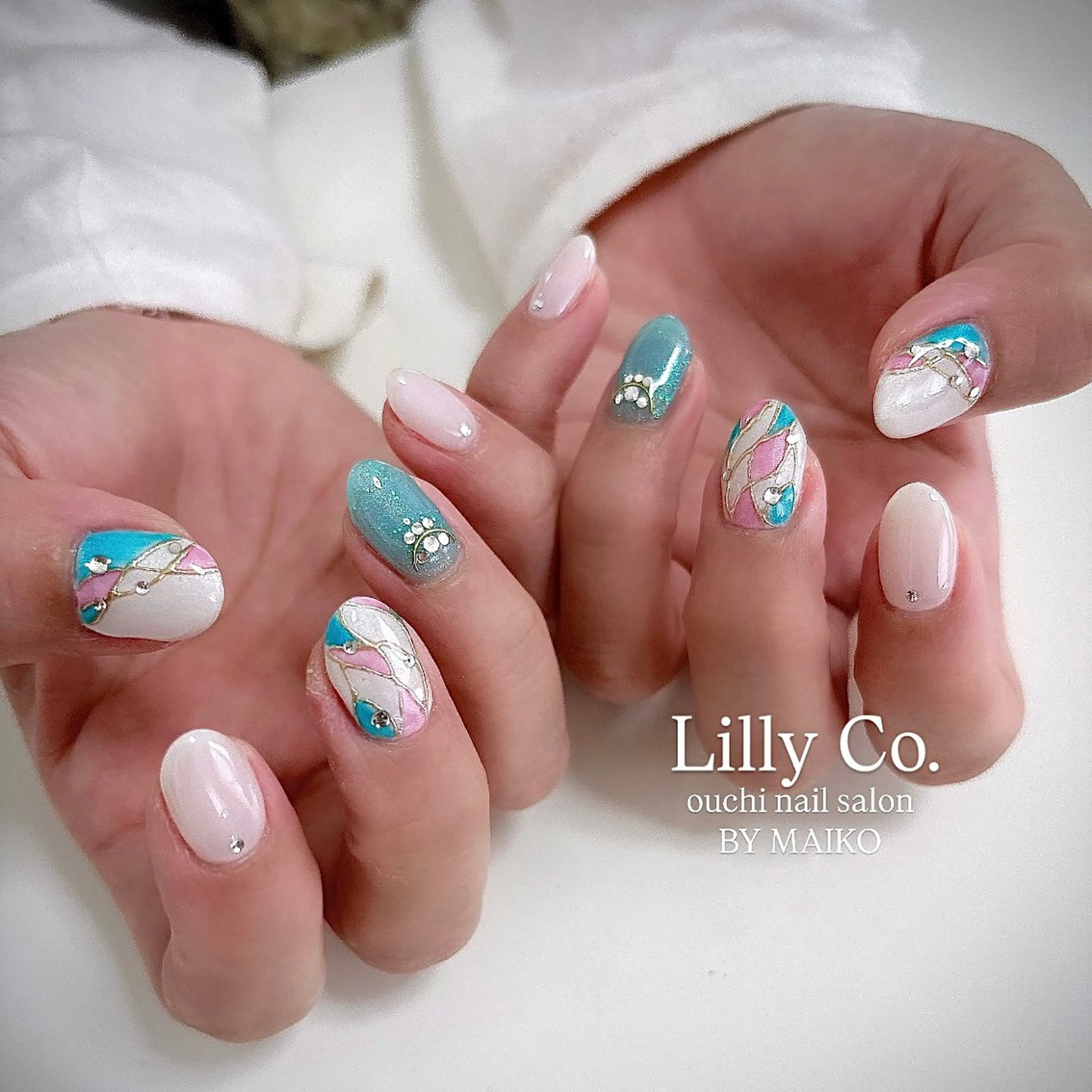 ネイル ハンドネイル ハンドケア Lilly Co.のネイルデザイン