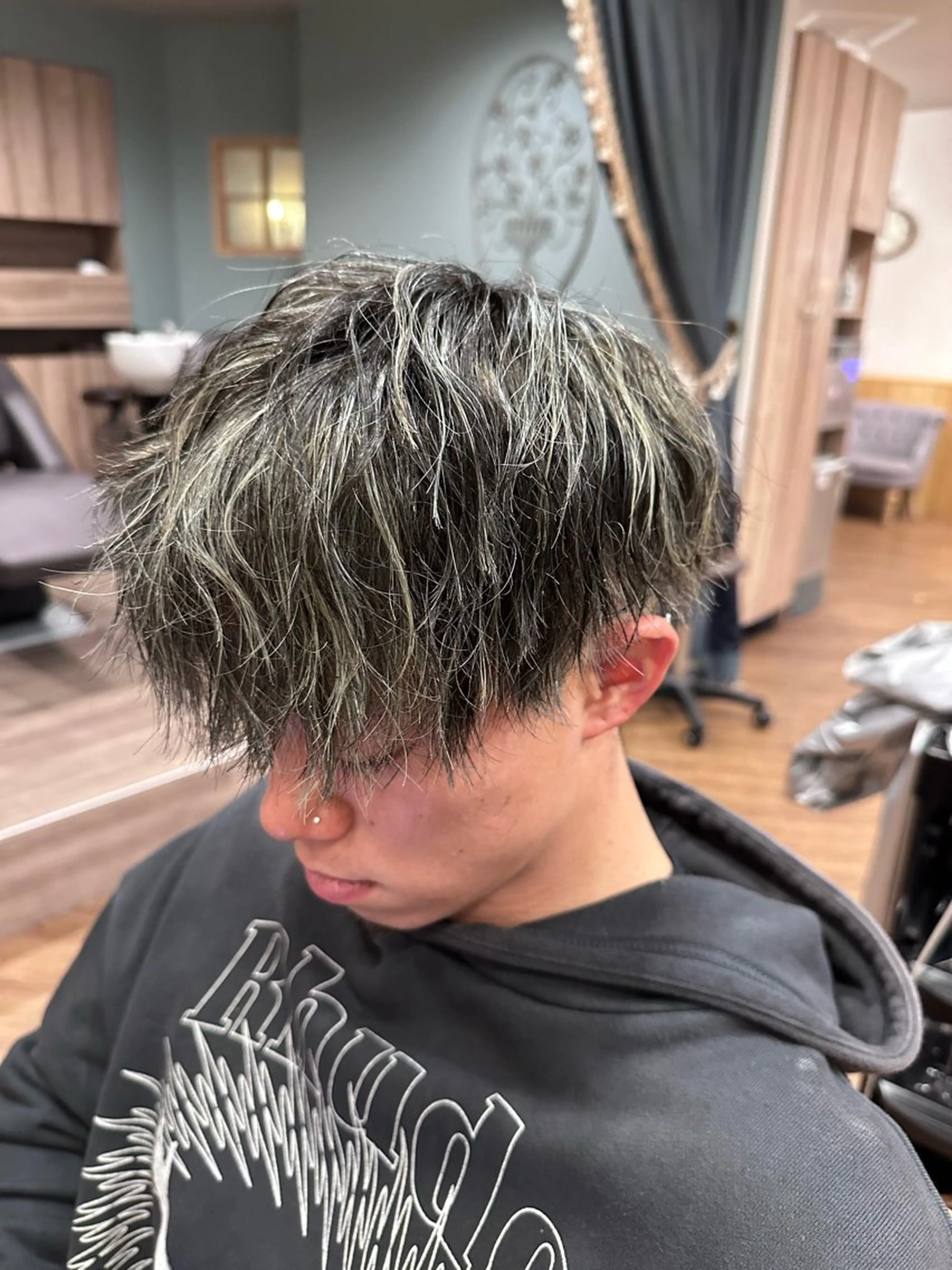 ショート パーマ ハイライト 髪質改善・艶カラー HIROTOのヘアスタイル