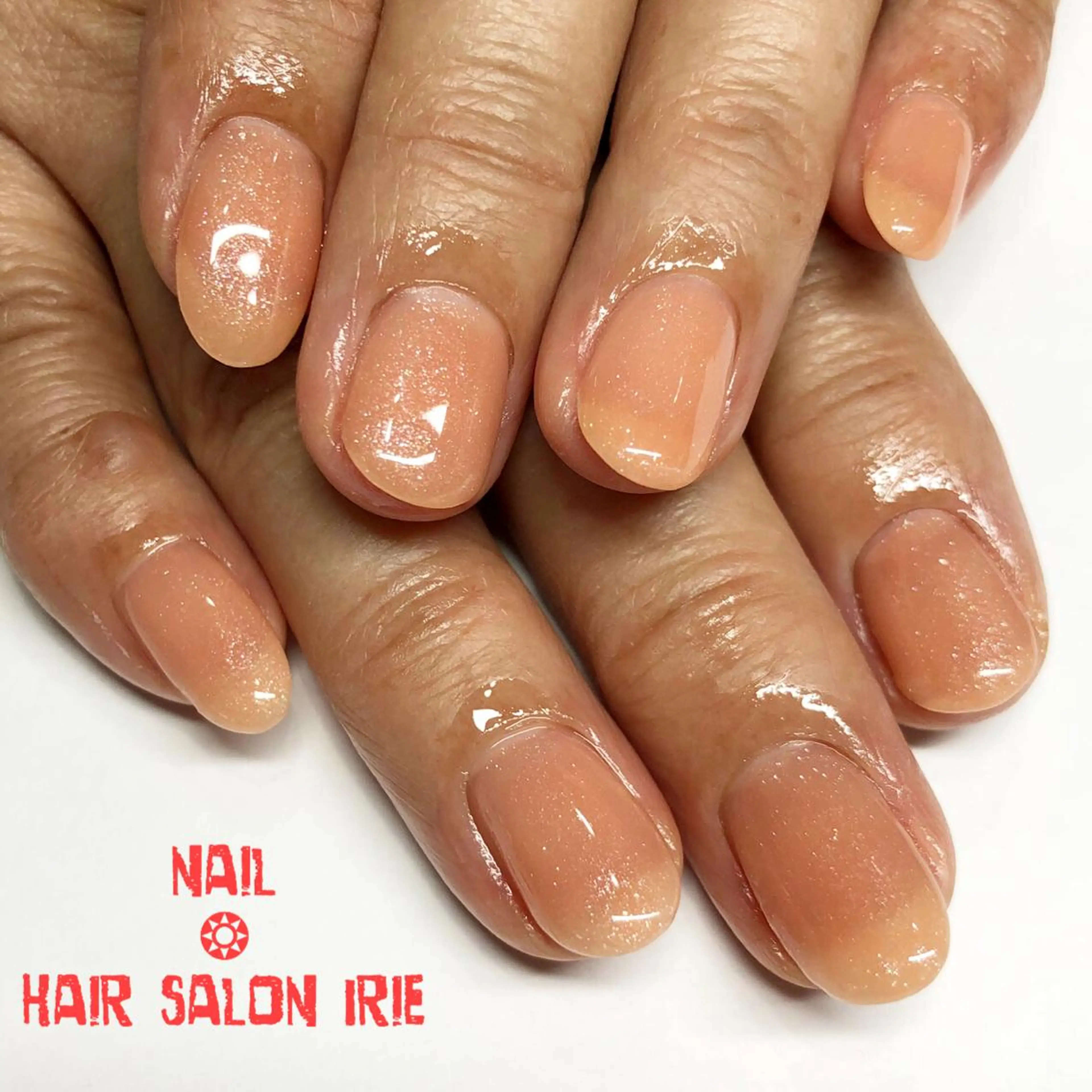 ネイル ハンドネイル ハンドケア 與儀 知佳のネイルデザイン