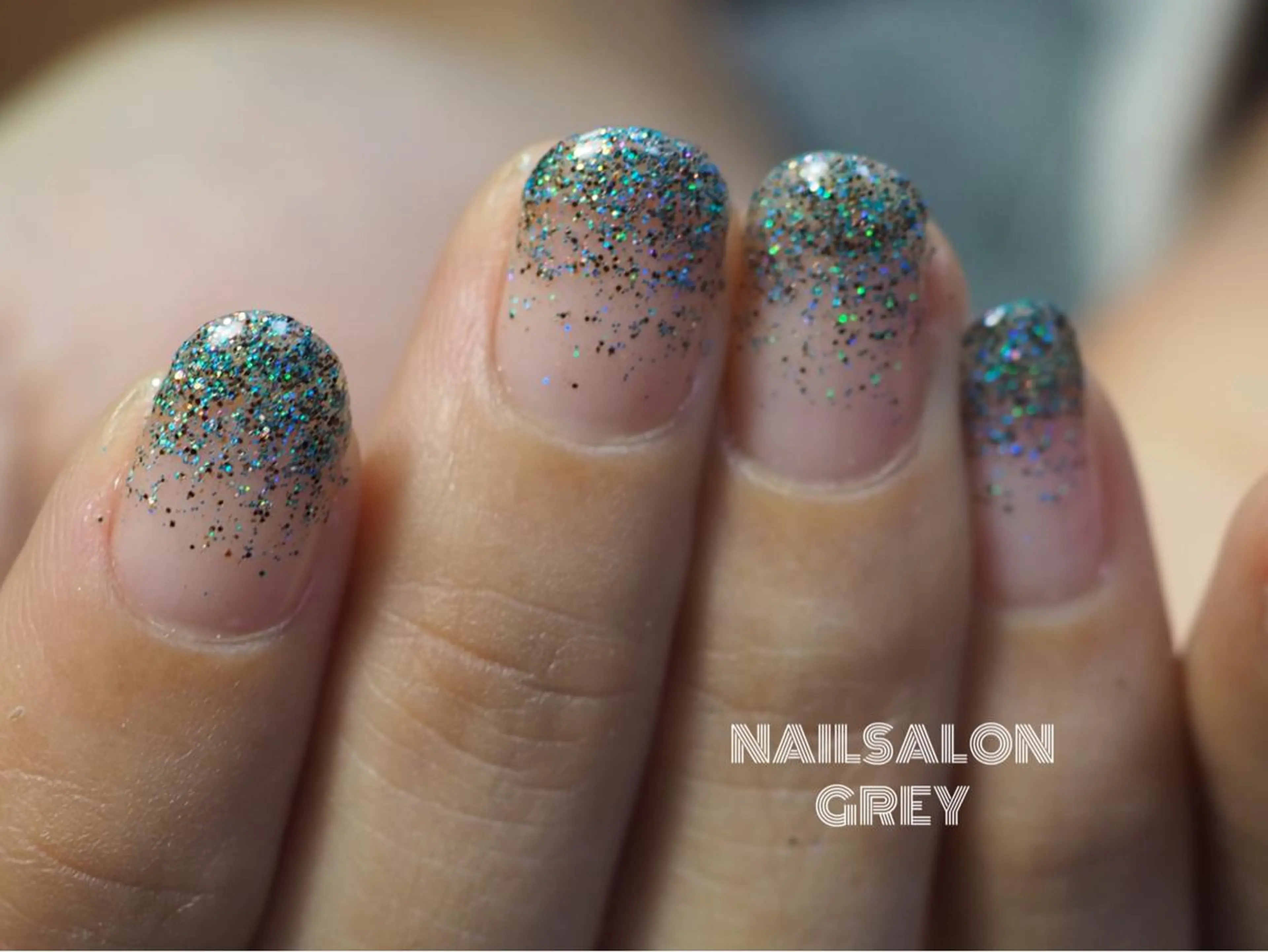 ネイル 【GREY】 TAIRAのネイルデザイン