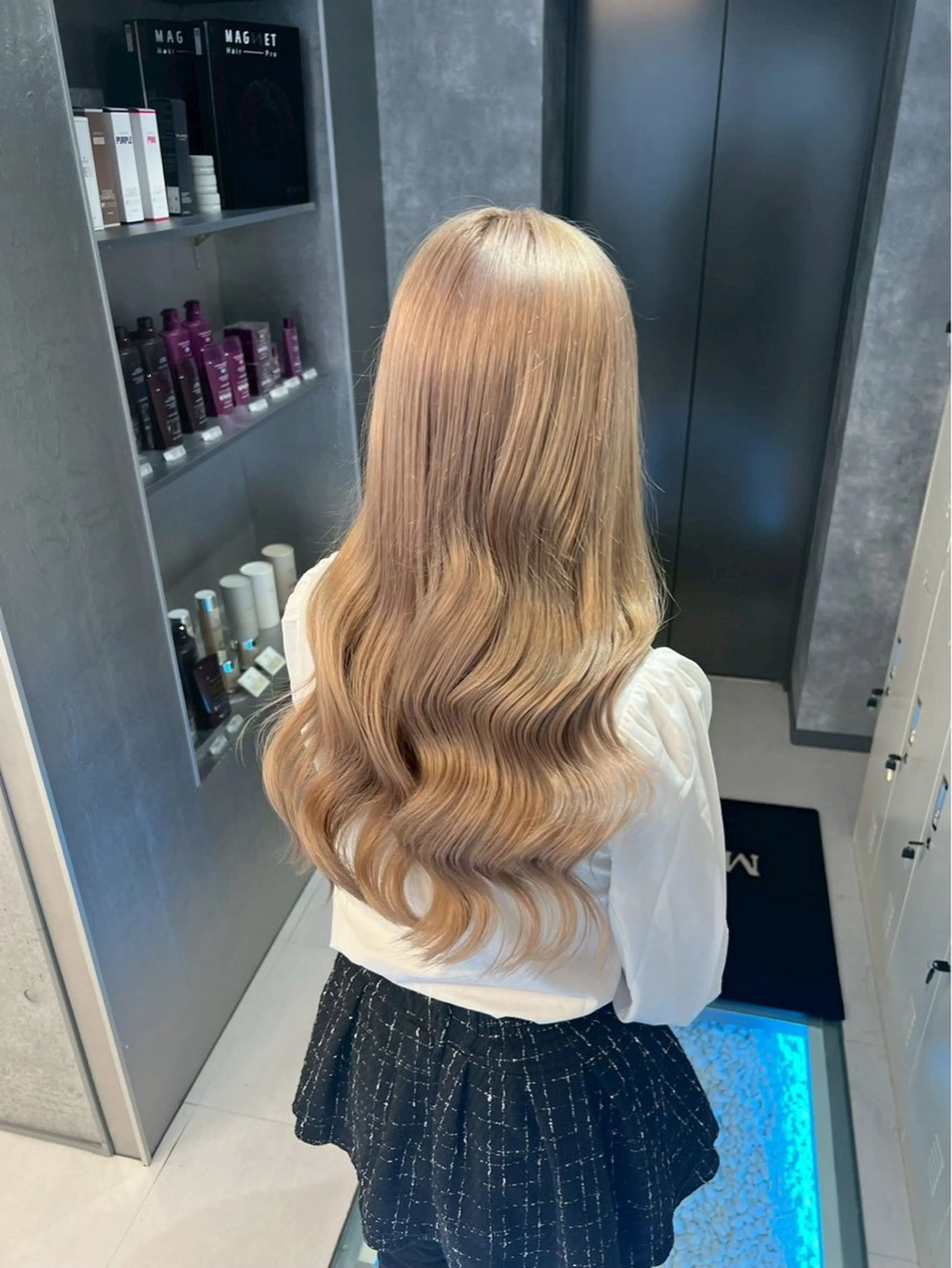 カラー 🦋ハイトーン×ア レンジ💫Leenaのヘアスタイル