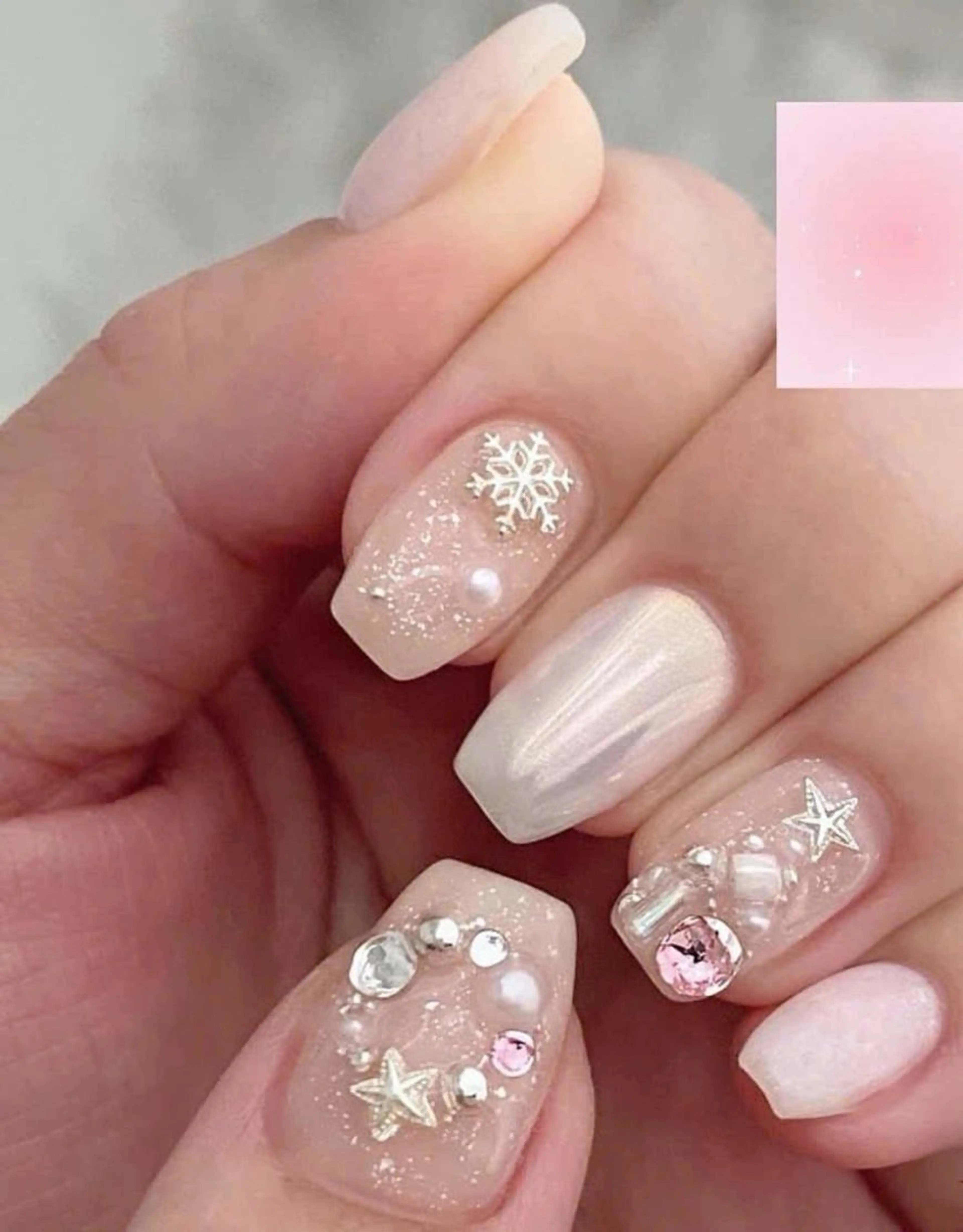 ネイル オーロラネイル フレンチネイル ジェルネイル ハロウィン 韓国ネイル ハンドネイル neco H.babynailのネイルデザイン