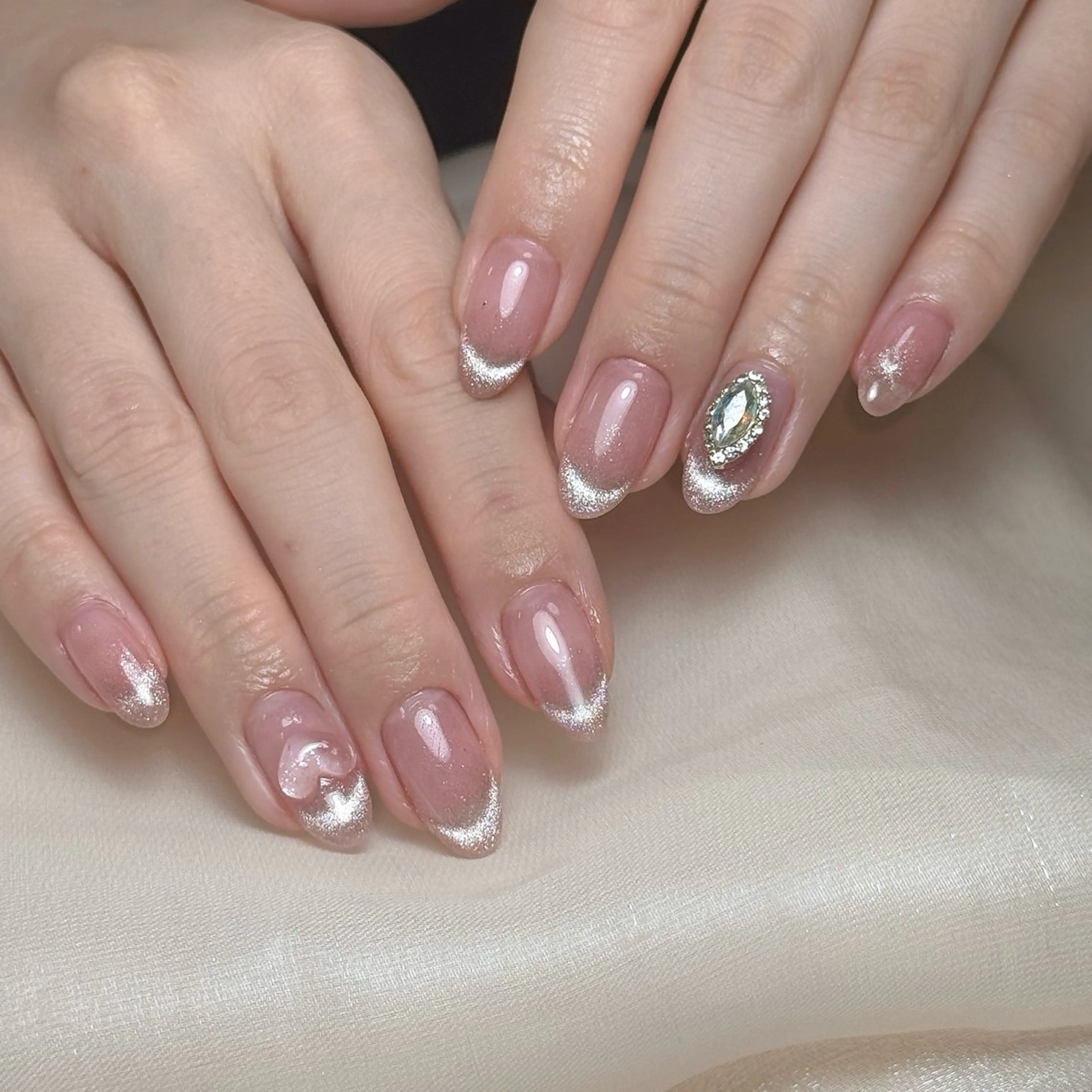 ネイル Maggie Nail🦩のネイルデザイン