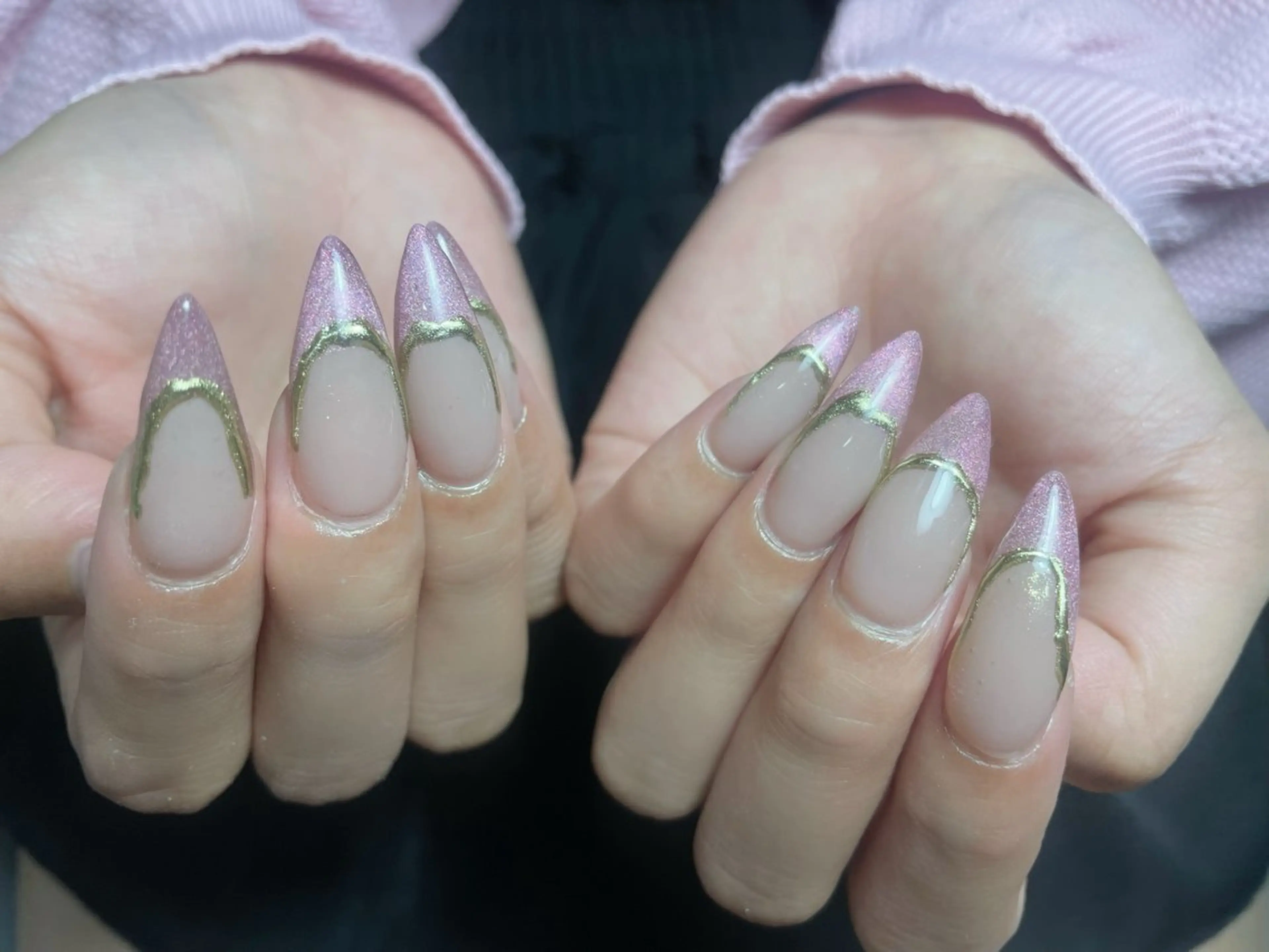 ネイル オーロラネイル 長さ出し フレンチネイル ジェルネイル ガラスフレンチ ハンドネイル Rela・S NAILのネイルデザイン