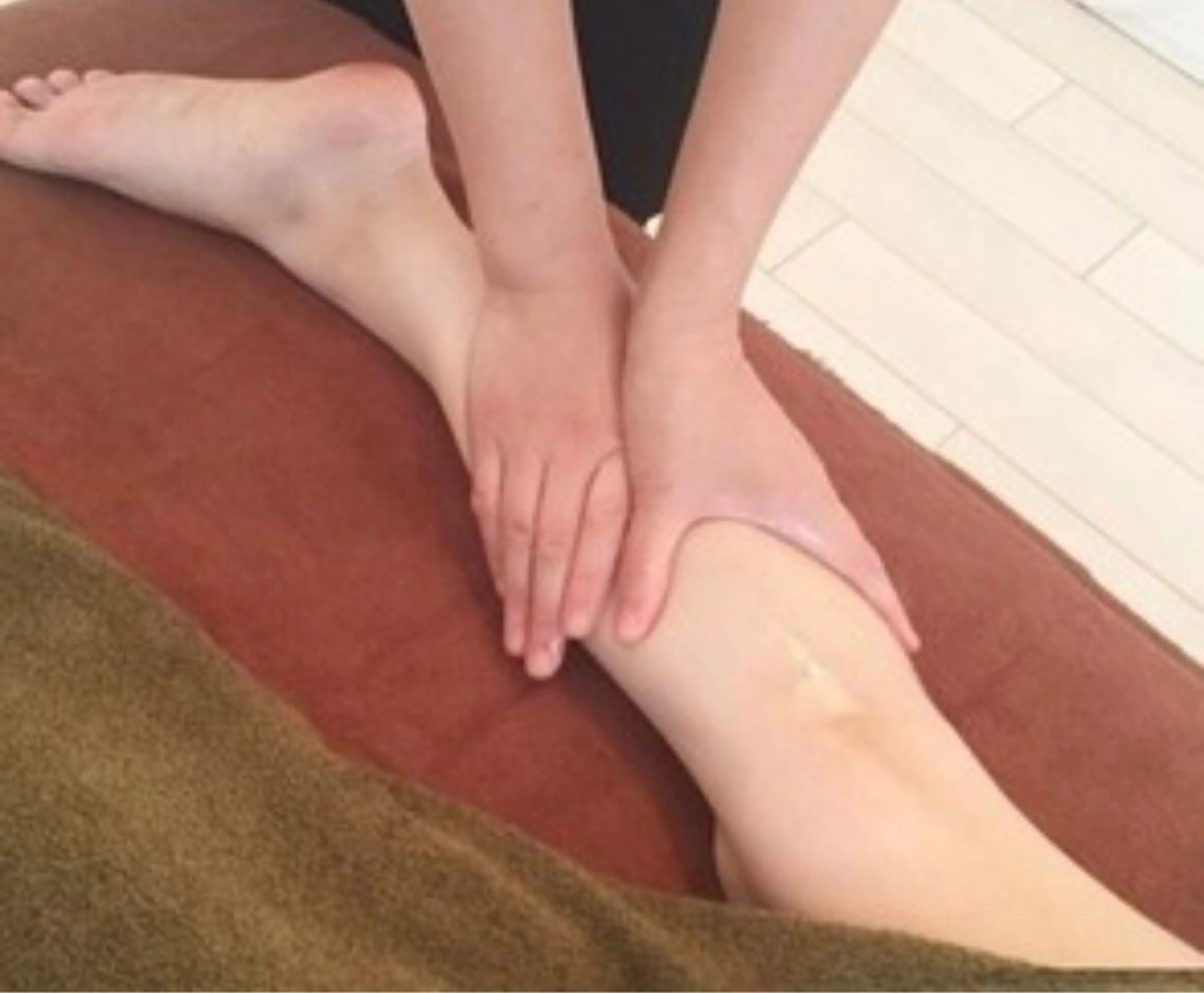 ラジオ派と吸引&リンパドレナージュで徹底全身痩身エステ✨の写真