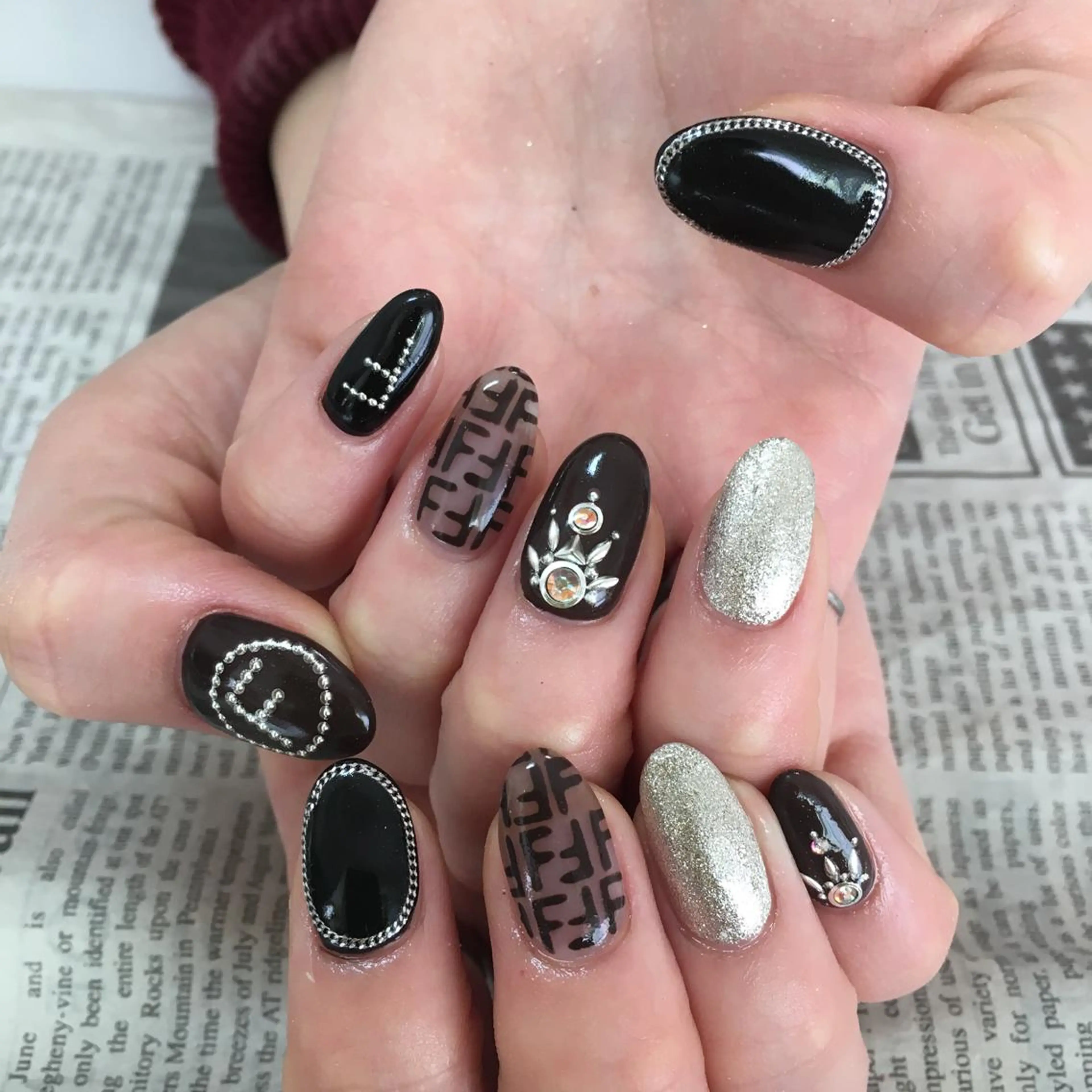 ネイル ハンドネイル ハンドケア 森山 舞のネイルデザイン