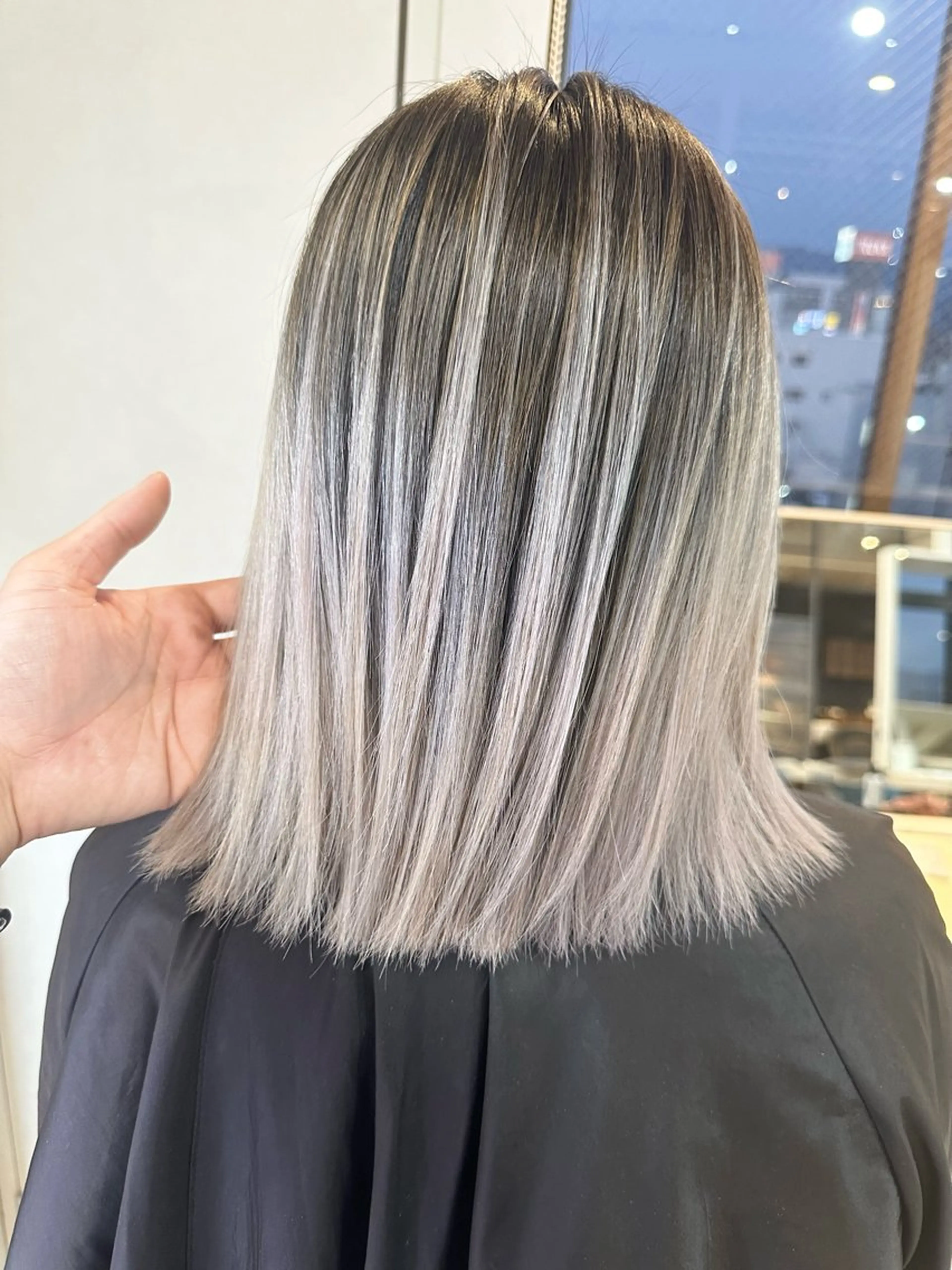 ミディアム カラー ヘアカラー トリートメント 井上 一平のヘアスタイル