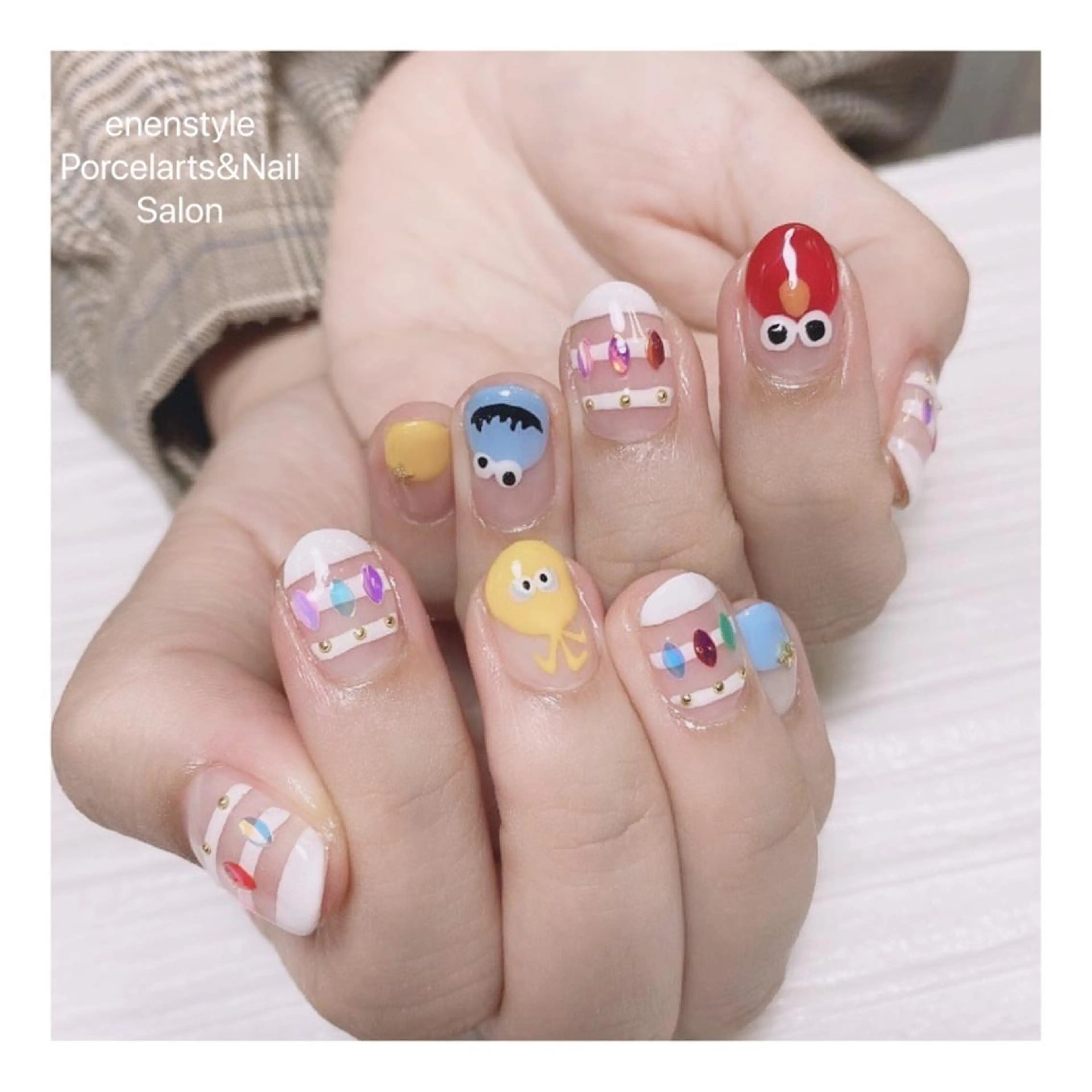 ショート ネイル ハンドネイル 👑enen style👑のネイルデザイン