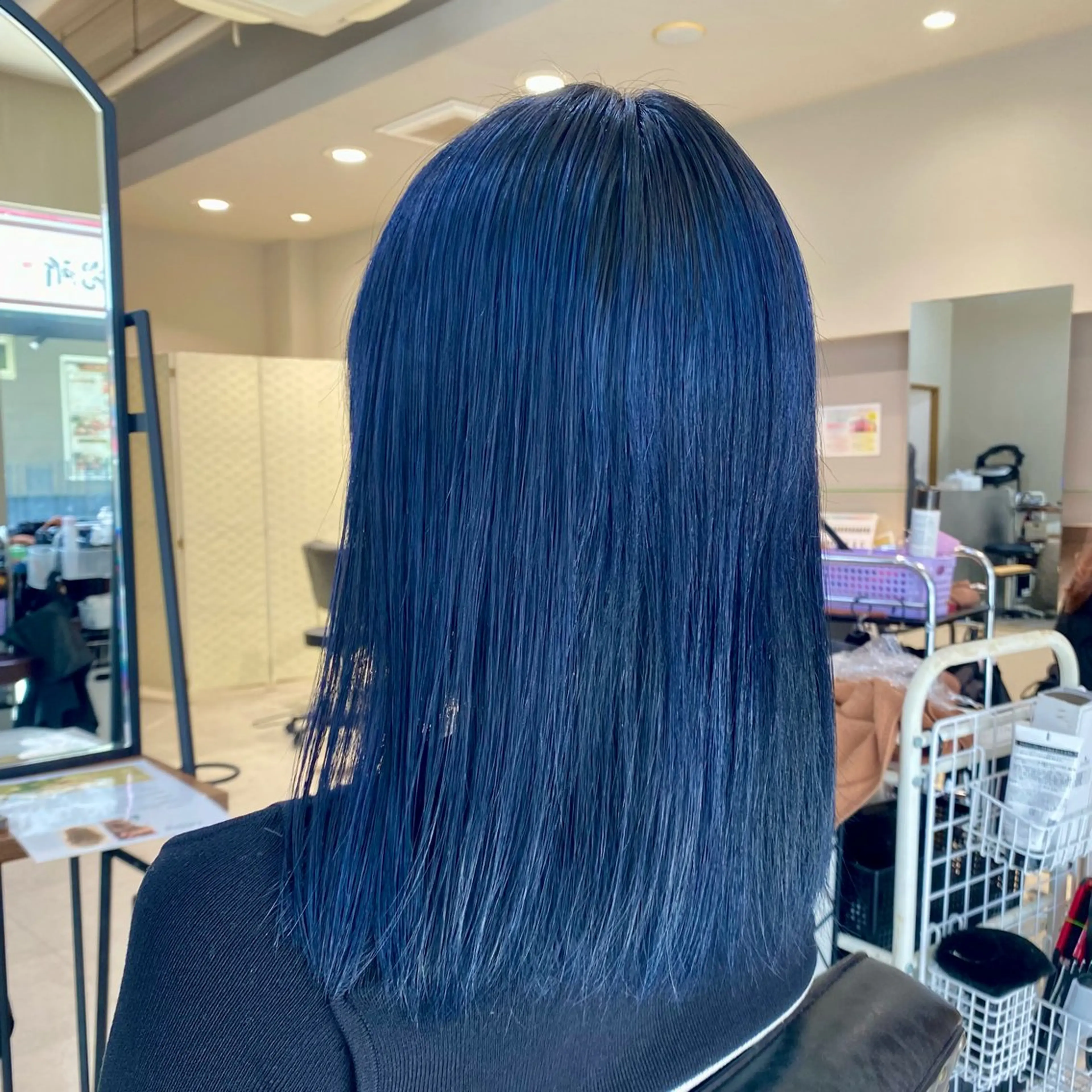 ミディアム カラー 惣木 菜穂のヘアスタイル