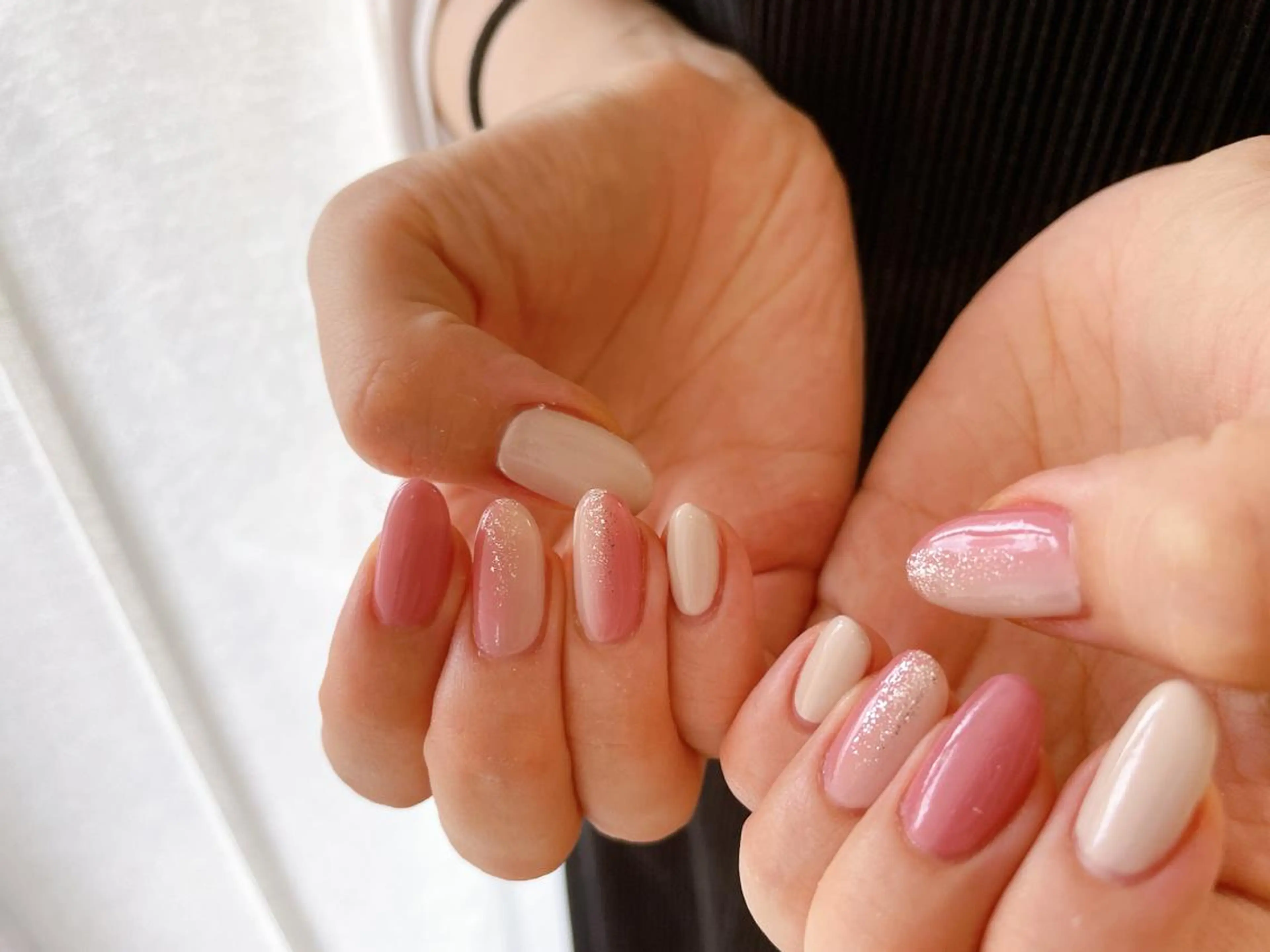 ネイル オーロラネイル フラワーネイル フットネイル フレンチネイル ジェルネイル mogunail &blowのネイルデザイン