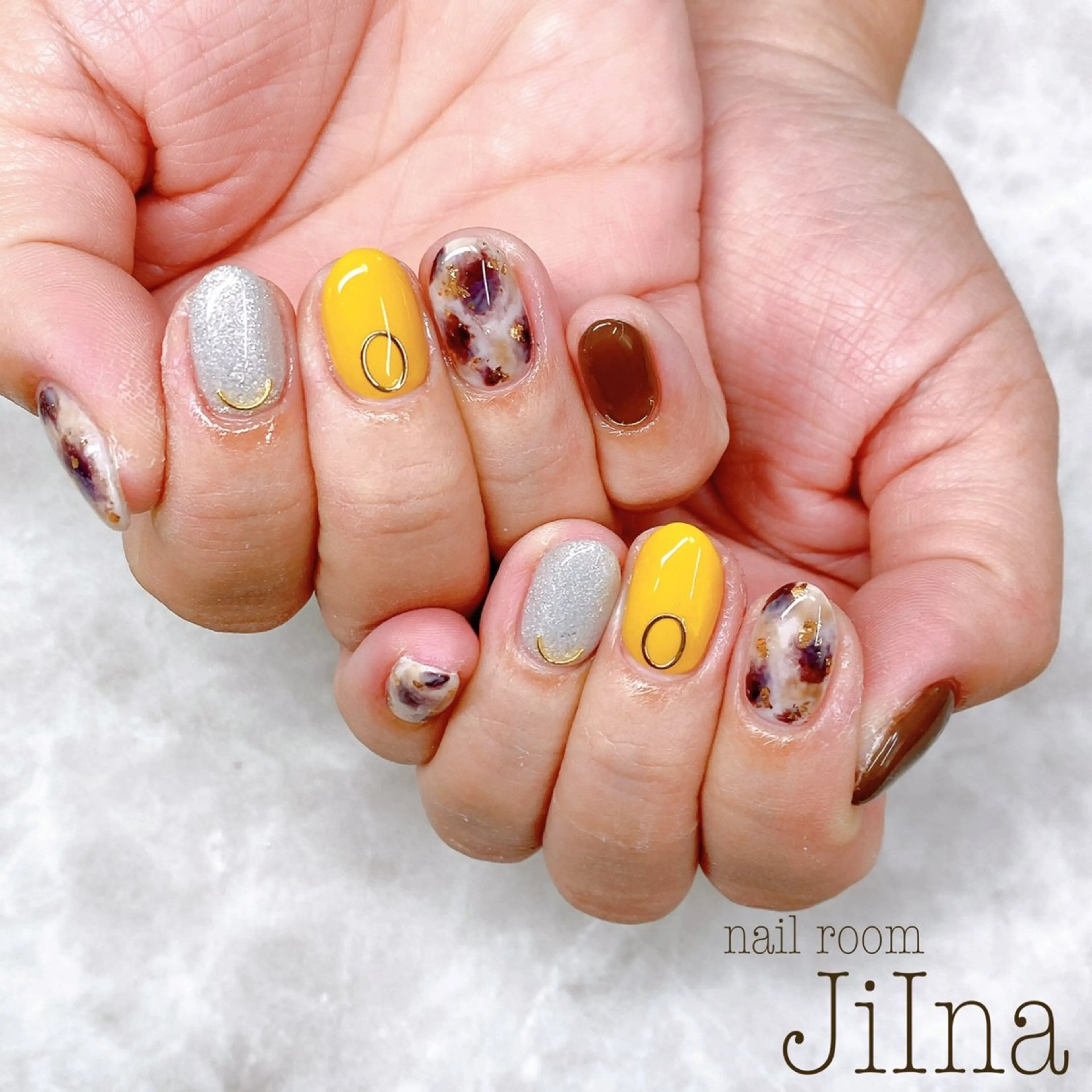 ネイル 持ち込み JiIna nailのネイルデザイン
