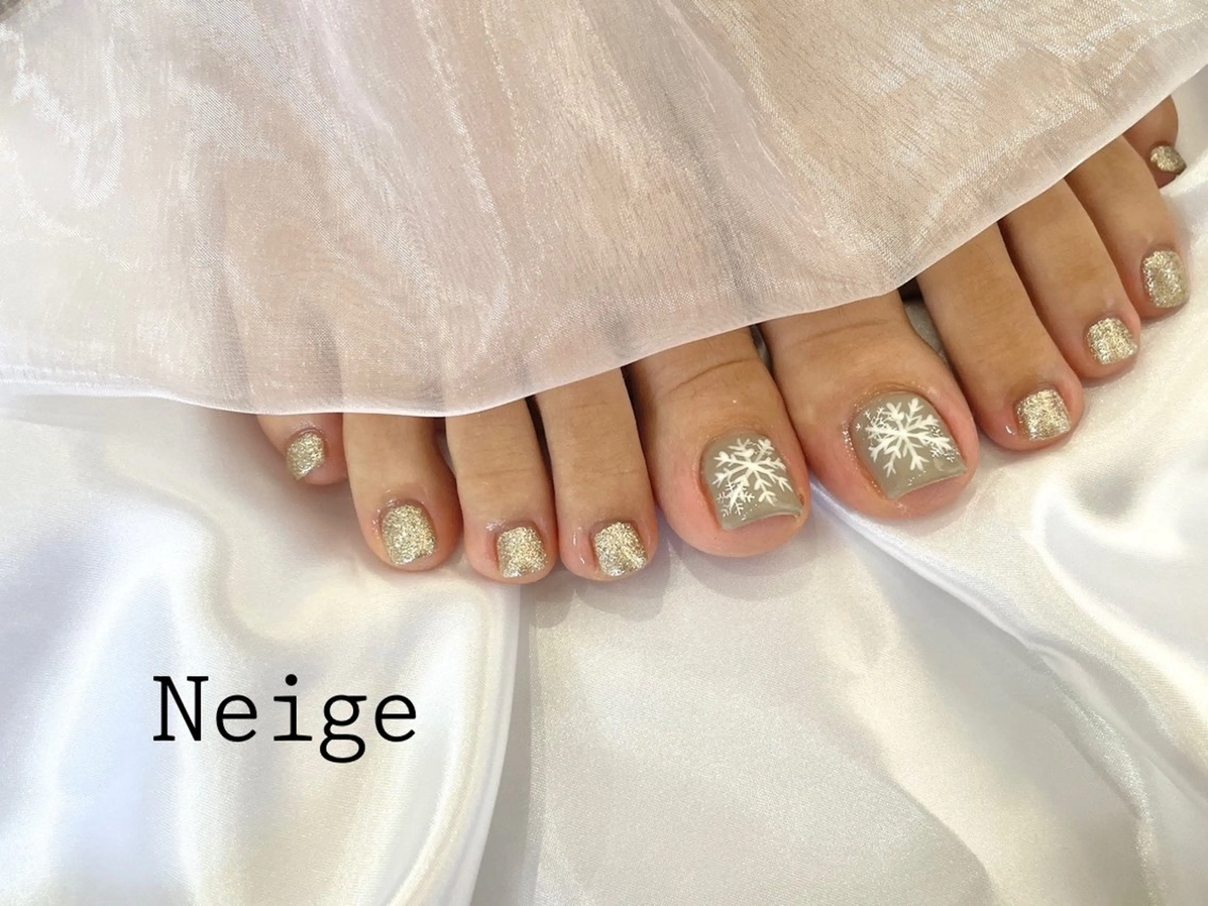 ネイル フットネイル Neige 𓂃 aiのネイルデザイン