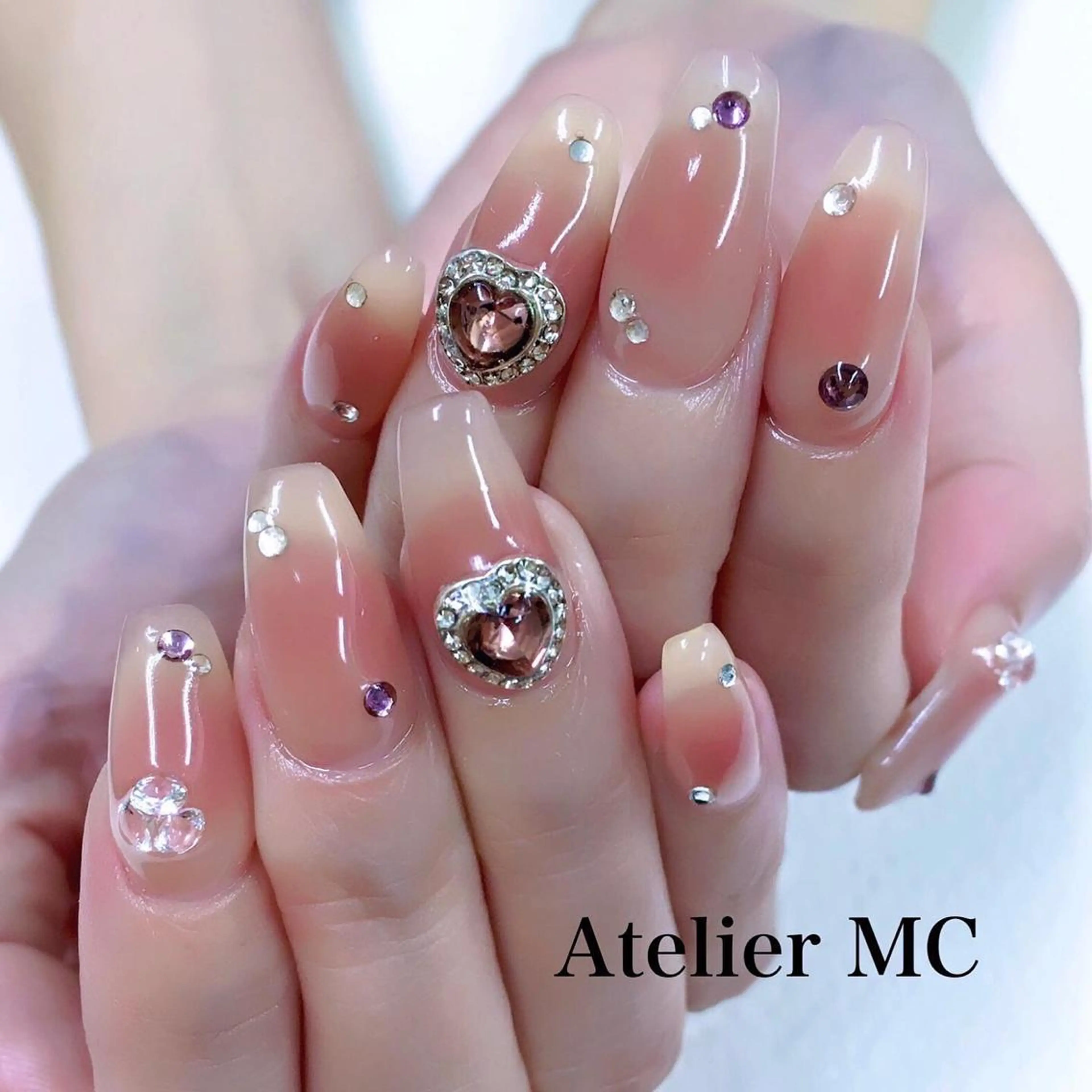 ネイル アトリエ エムシー 【新富町・東銀座】のネイルデザイン