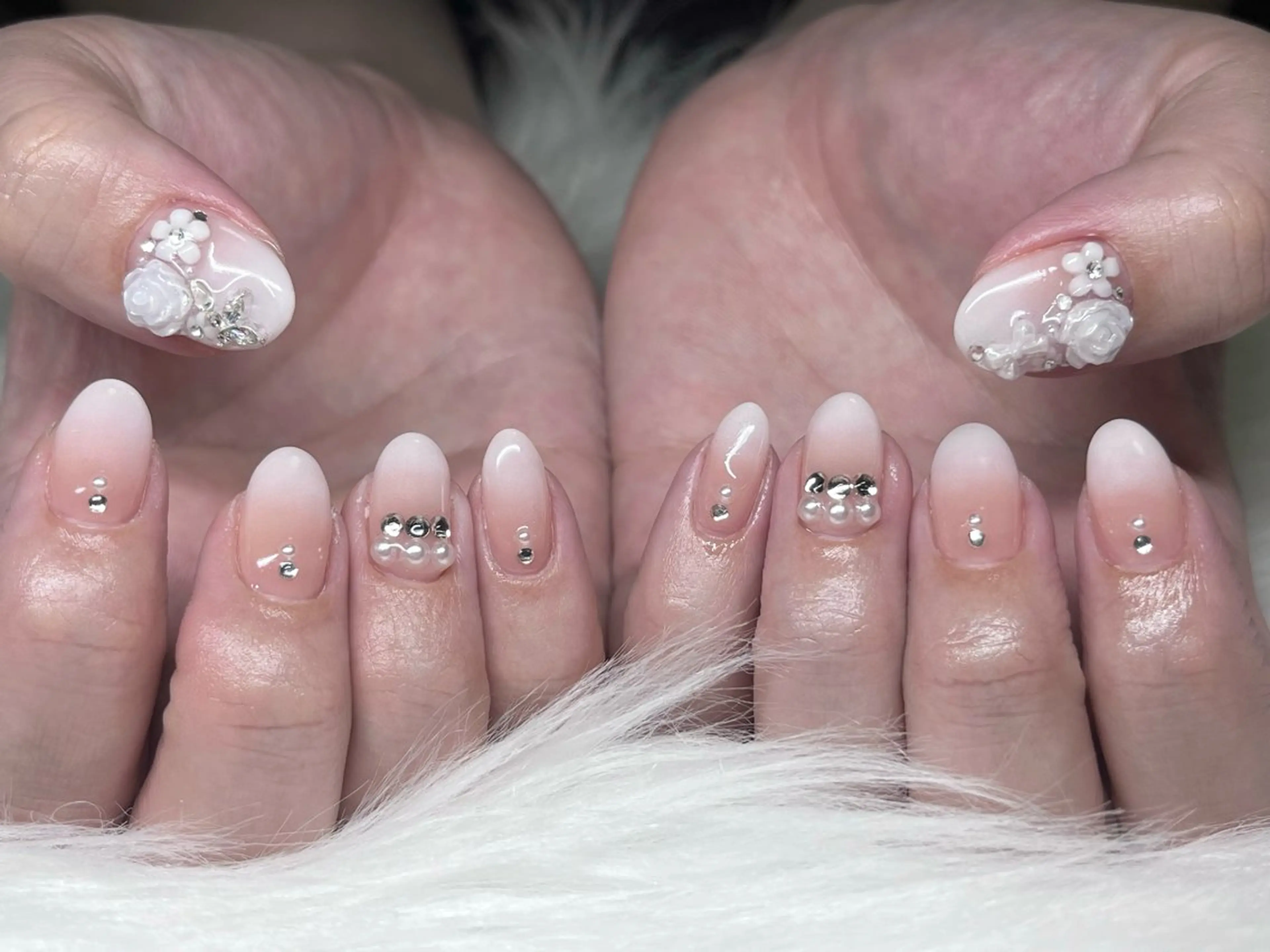 ネイル ブライダルネイル sa yaのネイルデザイン