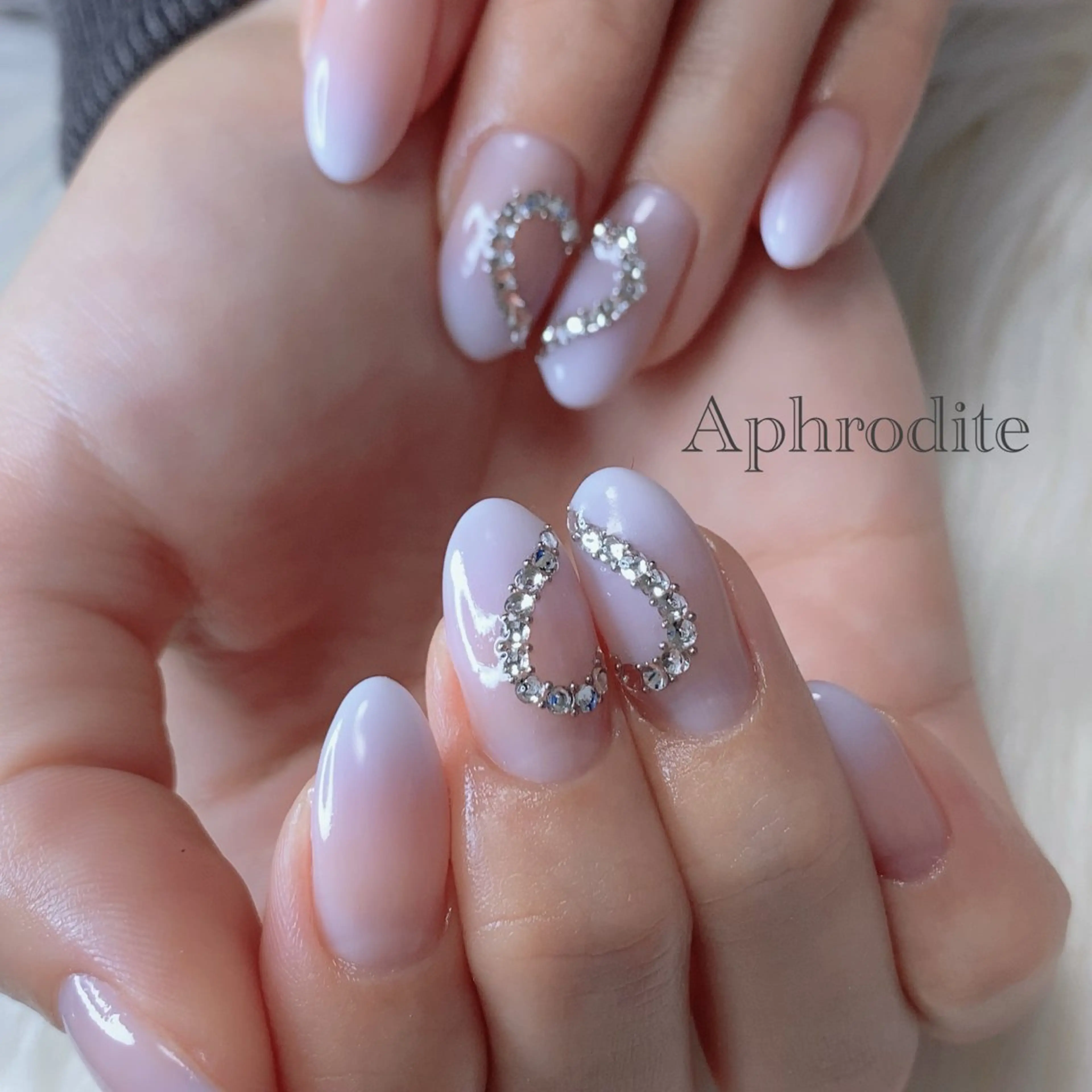 ネイル Aphrodite パラジェル認定サロンのネイルデザイン