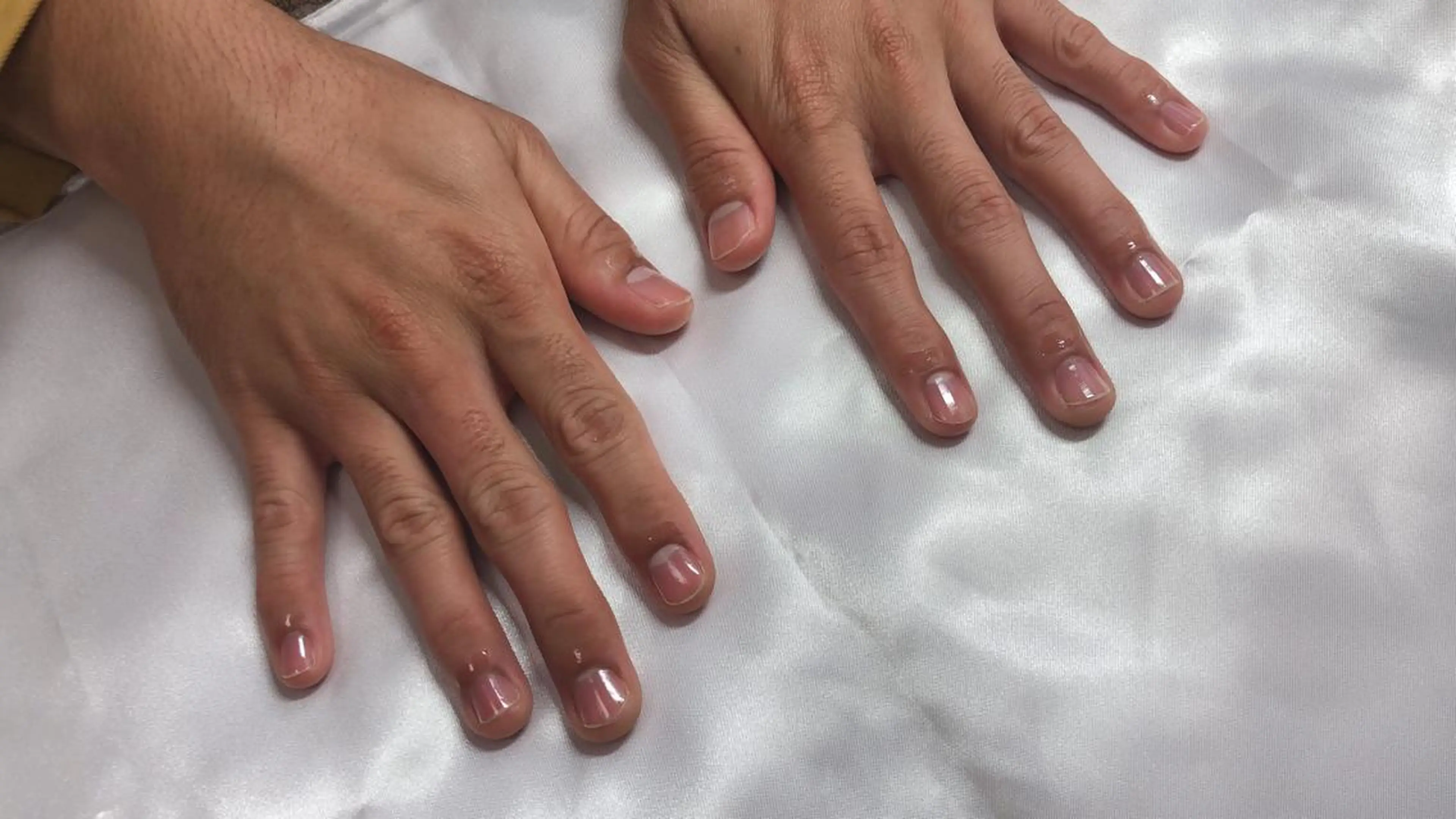 男性わ知り合いのみの写真