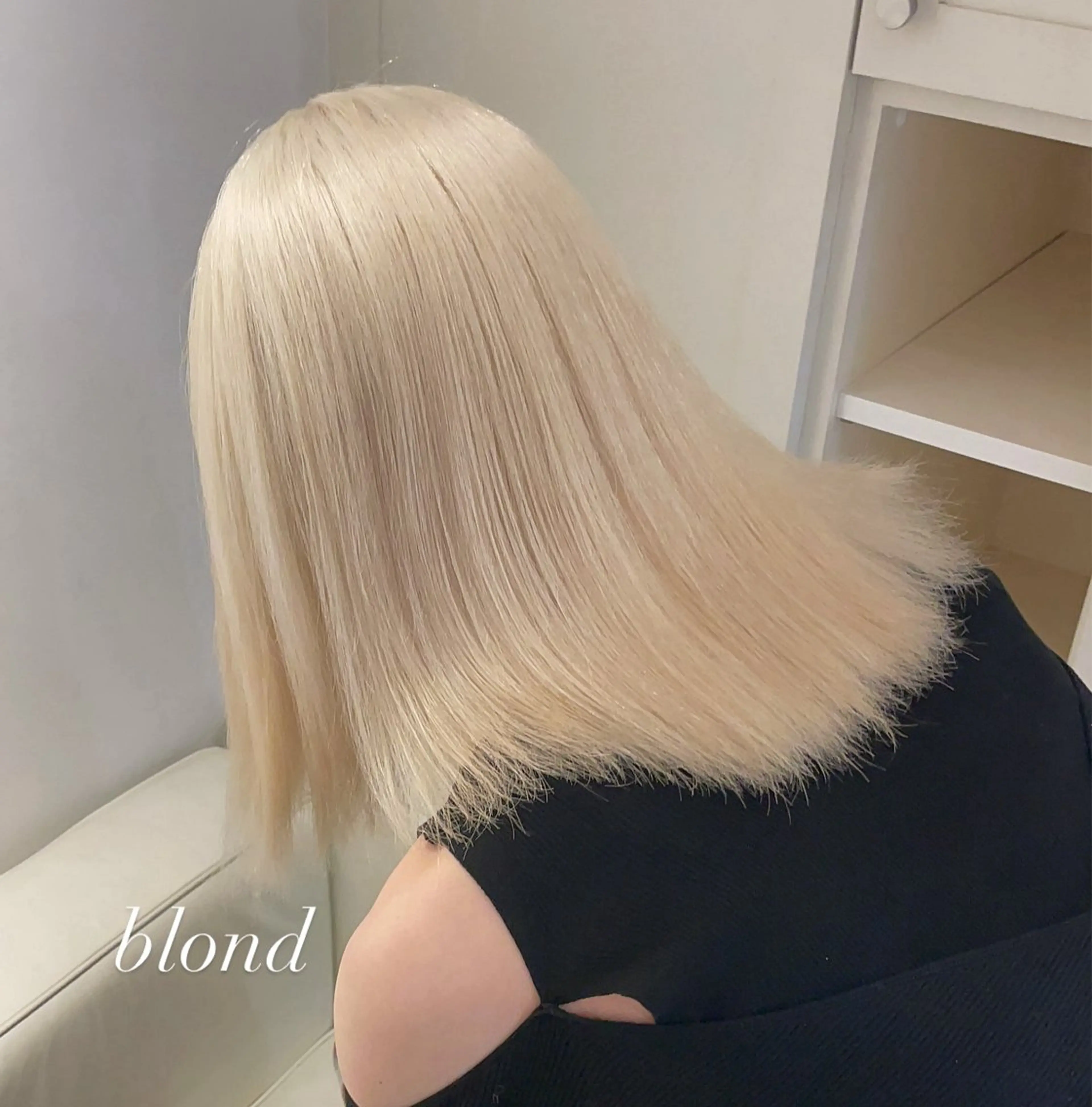 カラー ブリーチ 透明感カラー ハイトーンカラー ヘアカラー ikiRu ハイトーン/渋谷のヘアスタイル