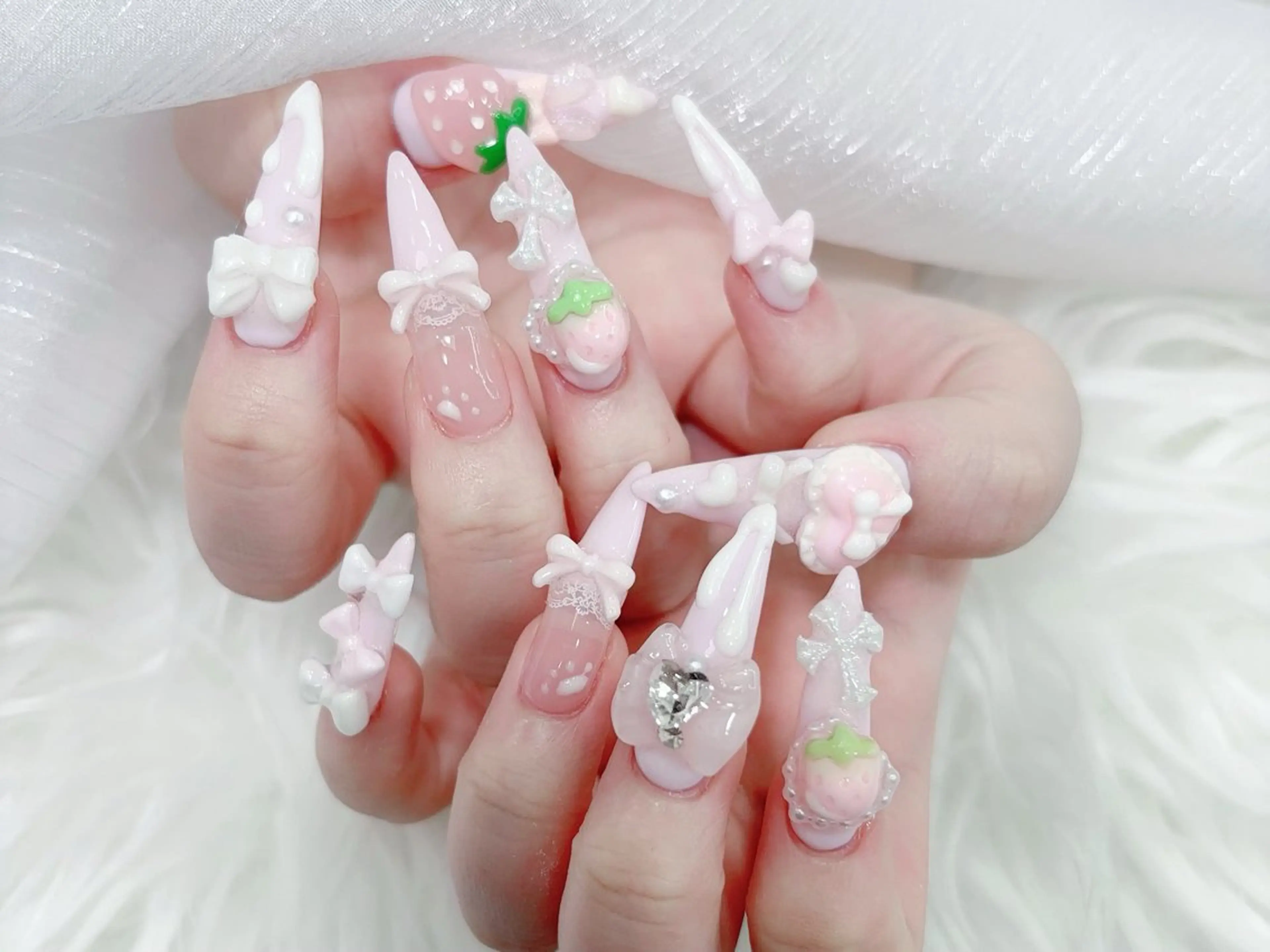 ネイル 成人式 大理石ネイル(マーブル) リボン 夏ネイル ネイルチップ ハンドネイル MoMoA Nail ネイル長さ出し専門店のネイルデザイン