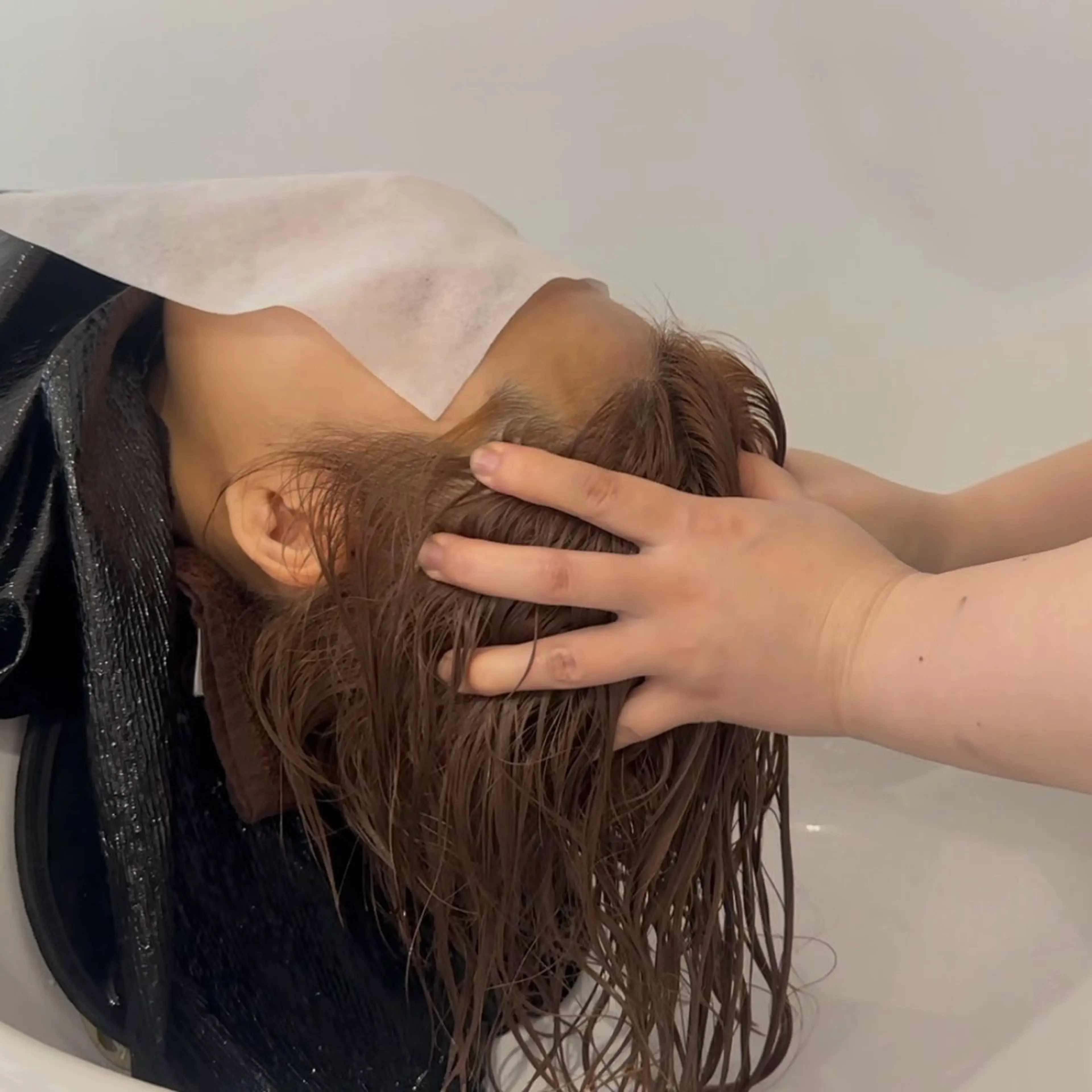 BiBi 藤野あゆみのヘアスタイル