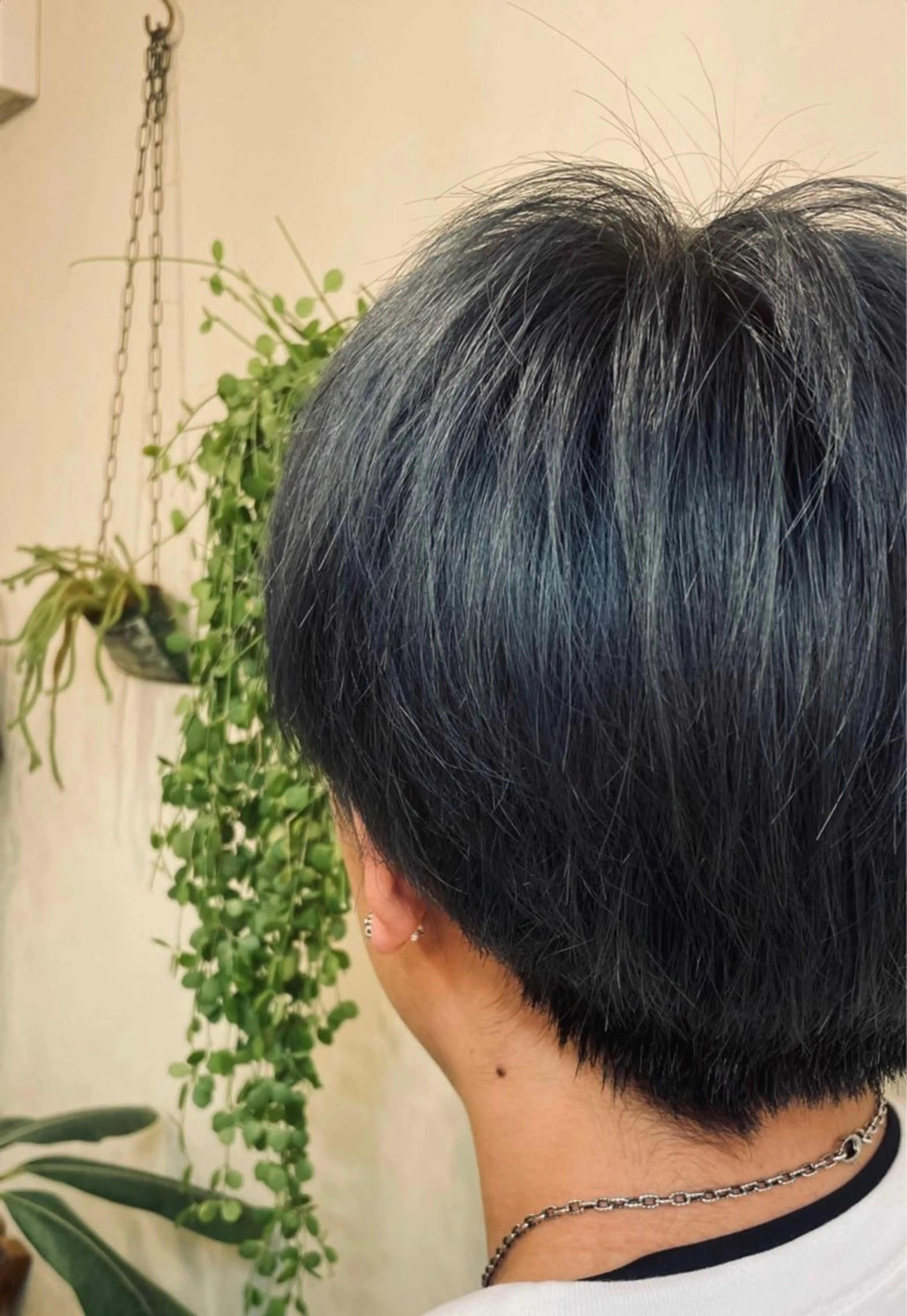 ショート 💖推しカラー💖 オタク美容師✂ゆづきのヘアスタイル