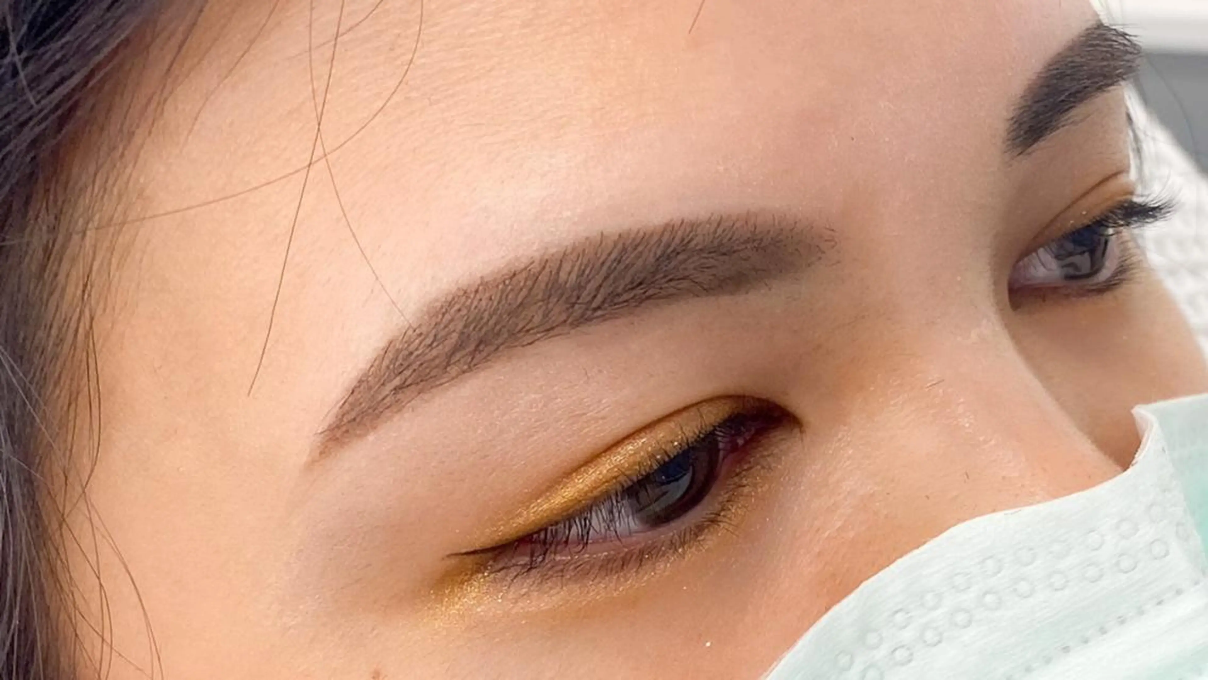 アイブロウ 眉毛ワックス脱毛 ibrow. 店長manaka🌈の眉毛・アイブロウイメージ
