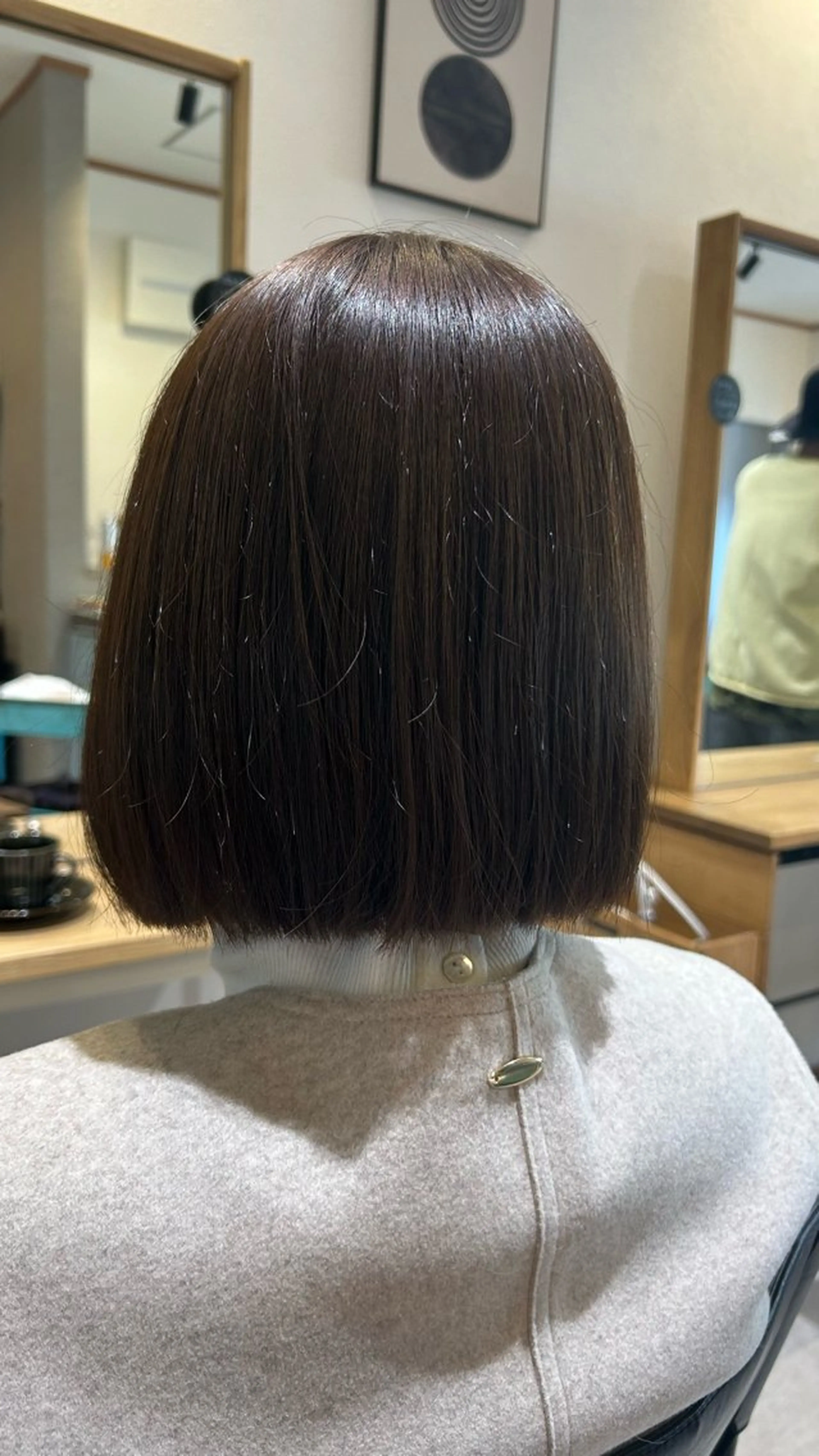 ショート カット ヘアカラー トリートメント 盛本 彩乃のヘアスタイル