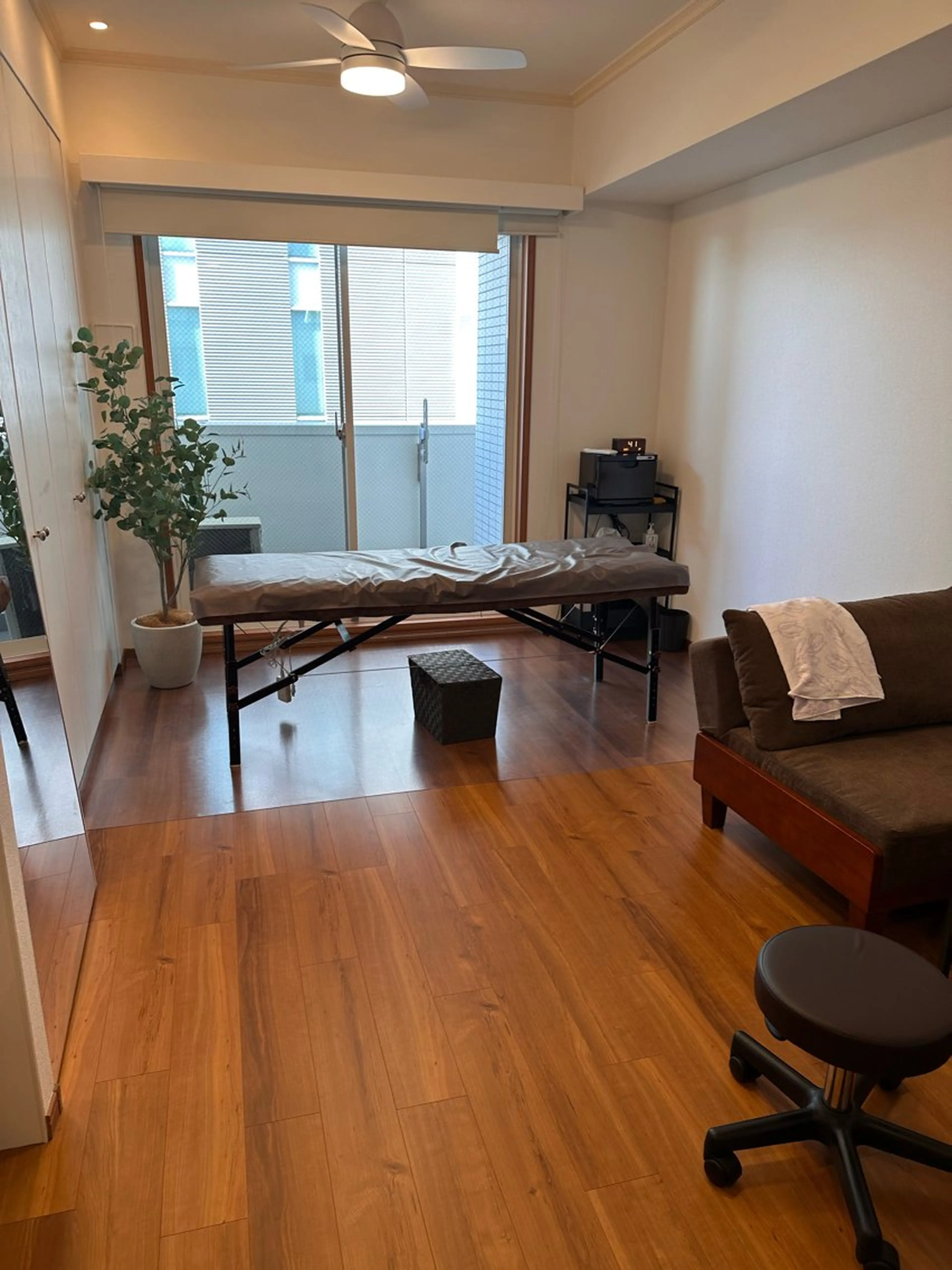 南青山Aigle ドライヘッドスパのエステ・リラクイメージ