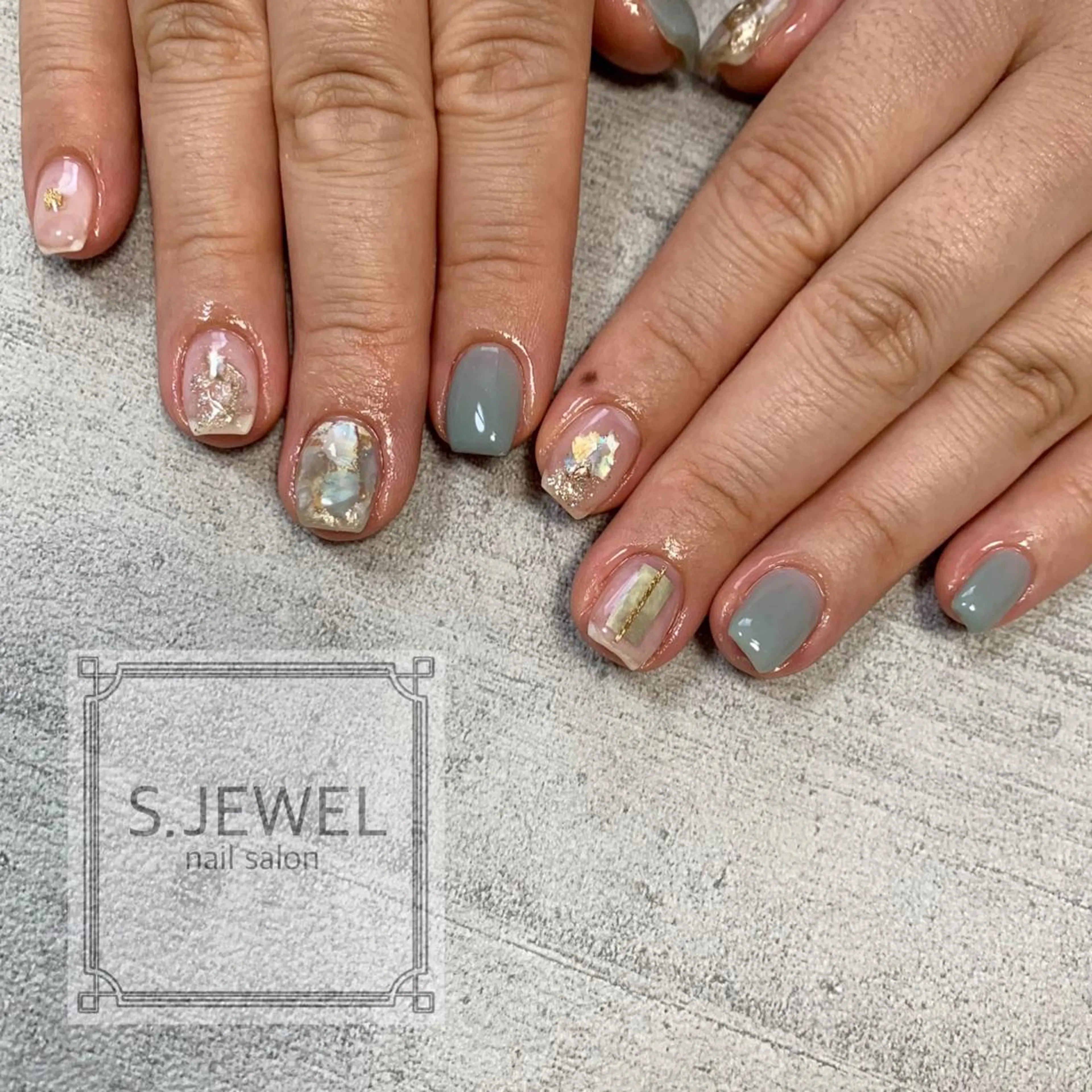 ネイル S. JEWELのネイルデザイン