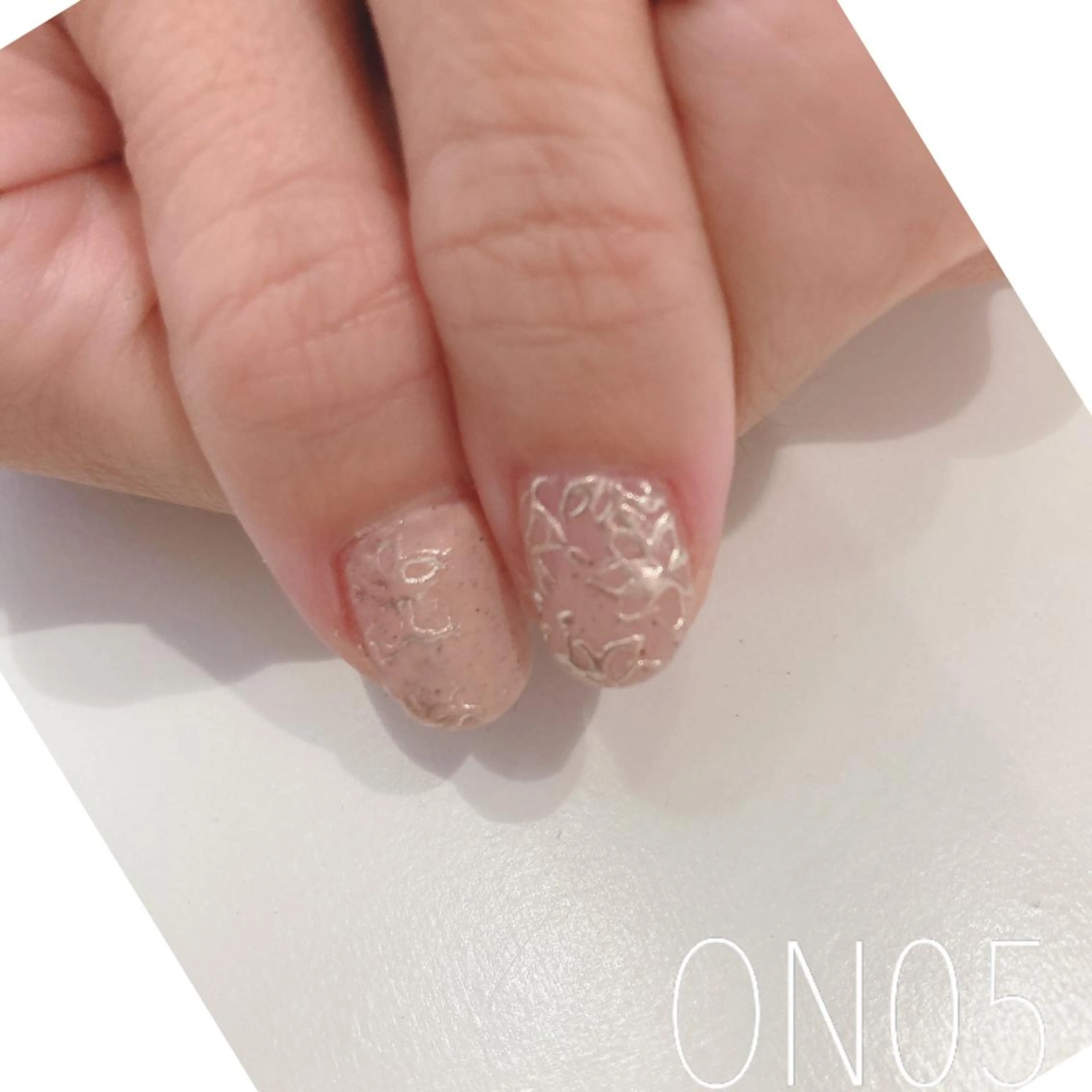 ネイル 園 寛子 （ネイリスト）のネイルデザイン