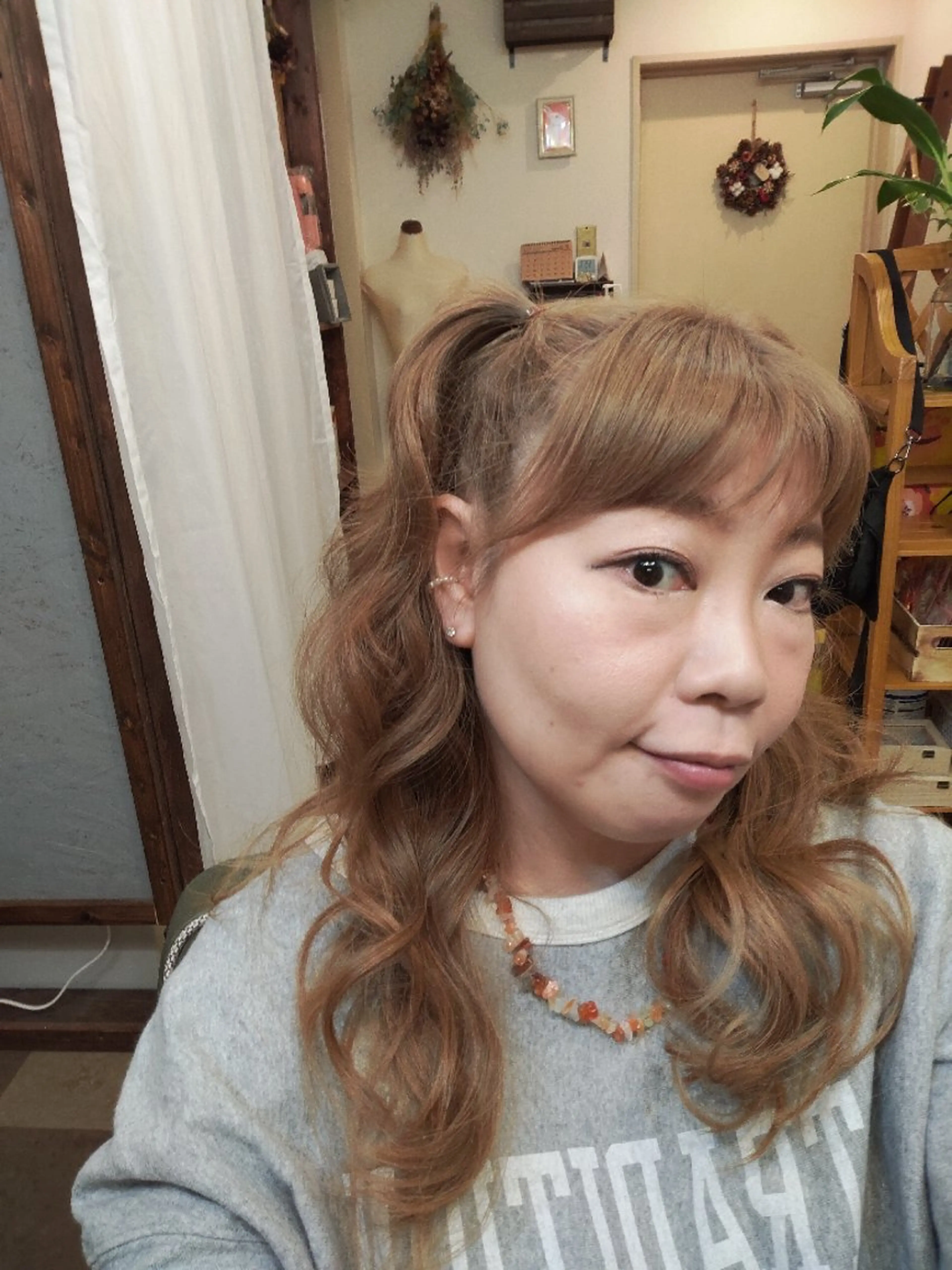 ヘアアレンジ HempBeauty 浅野アサミのヘアスタイル