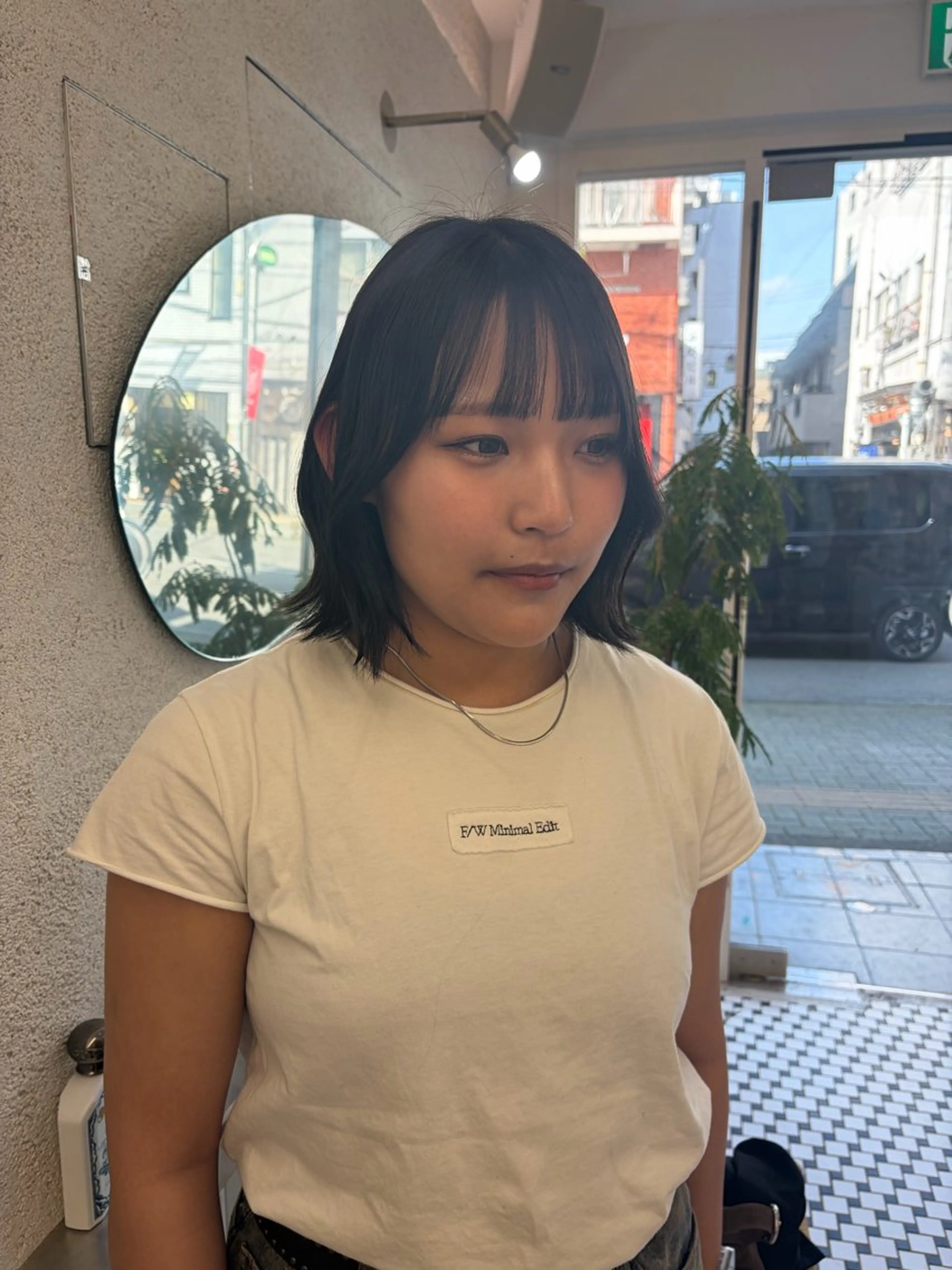 ショート ヘアカラー トリートメント リン🔔ボブ cut 柔らかベージュ🤎のヘアスタイル