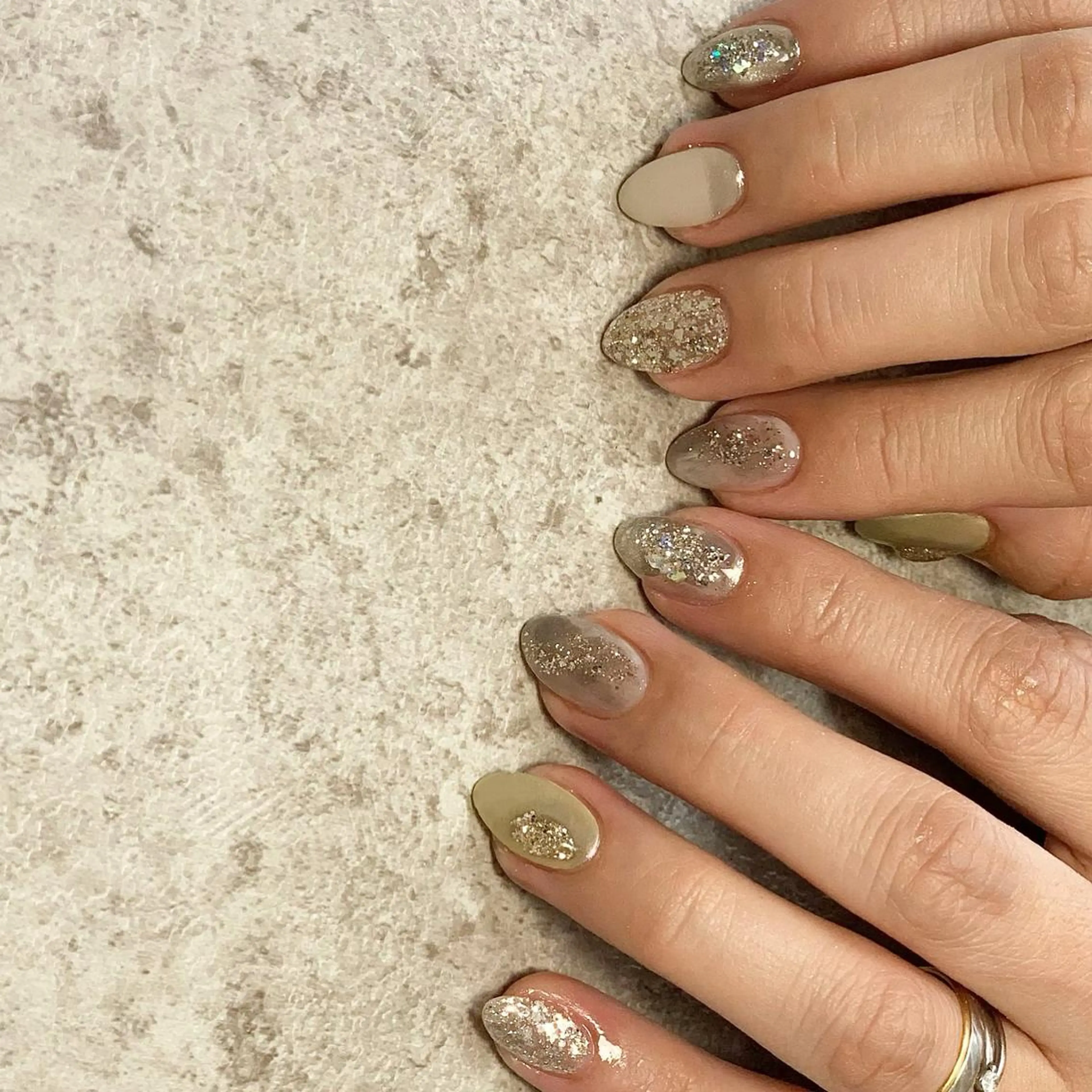 ネイル S. JEWELのネイルデザイン