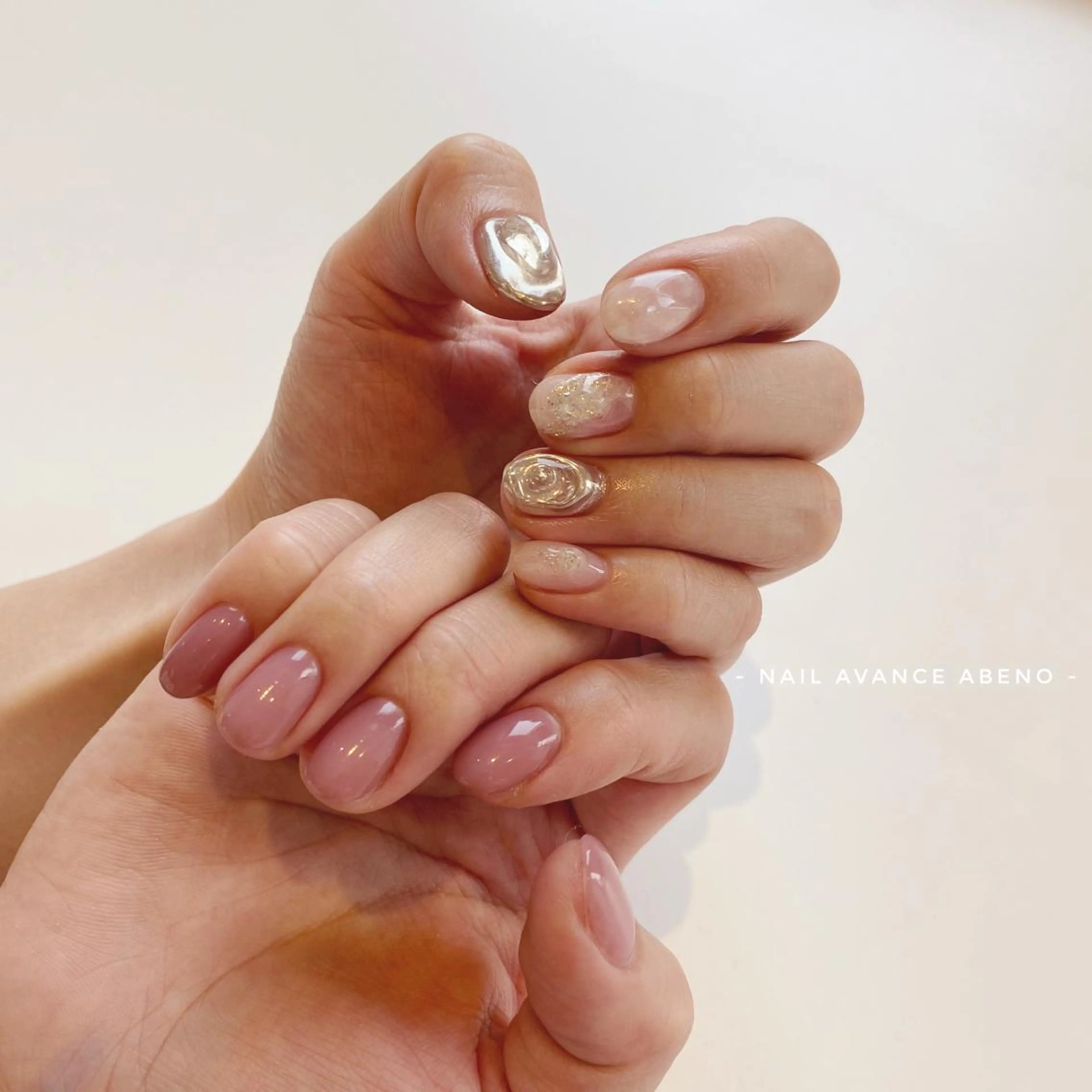 ネイル ワンカラーネイル シルバー NailAVANCE miyuのネイルデザイン