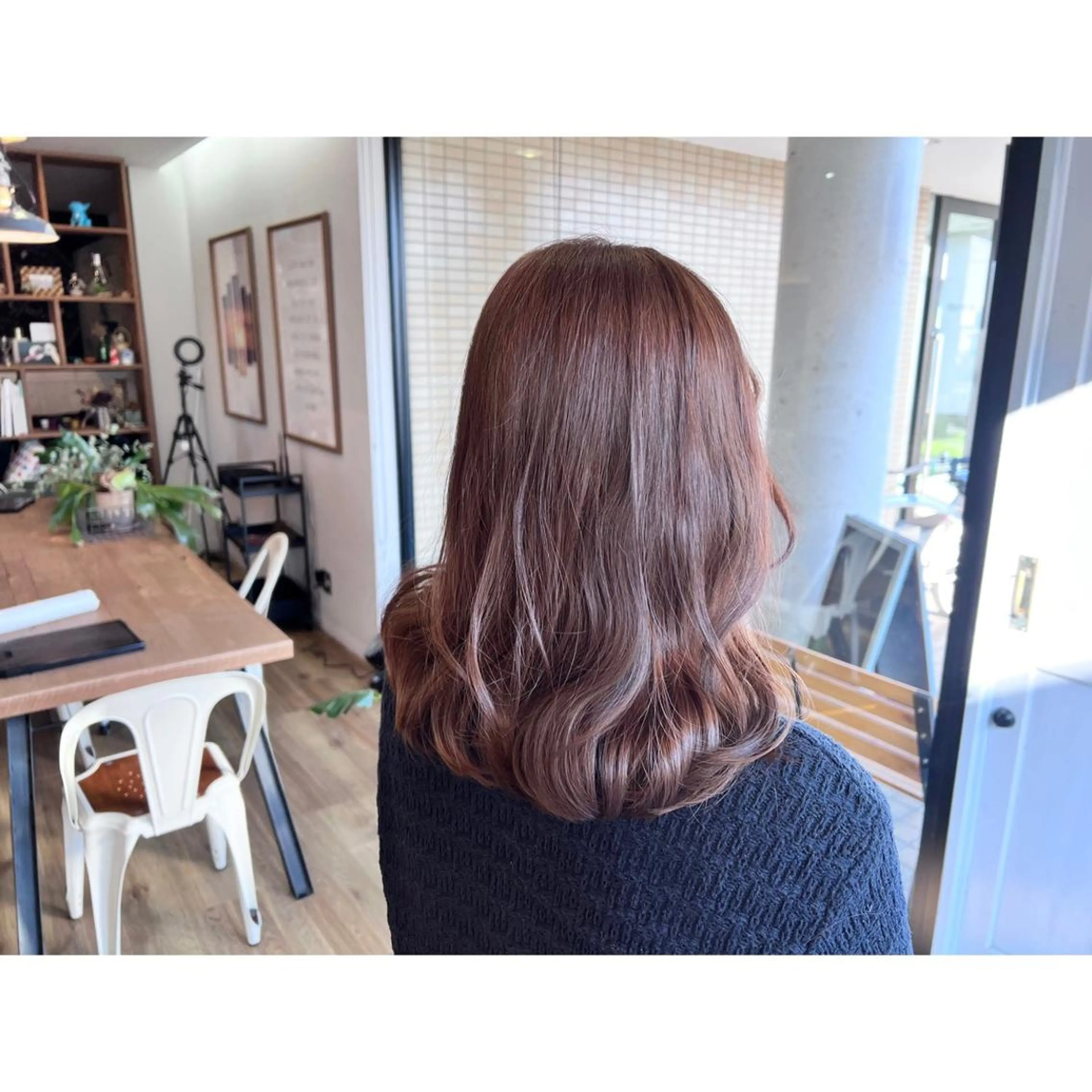 ロング カラー ブラウンカラー ピンクカラー ピンクブラウン ヘアカラー トリートメント ツキダテ ユイのヘアスタイル