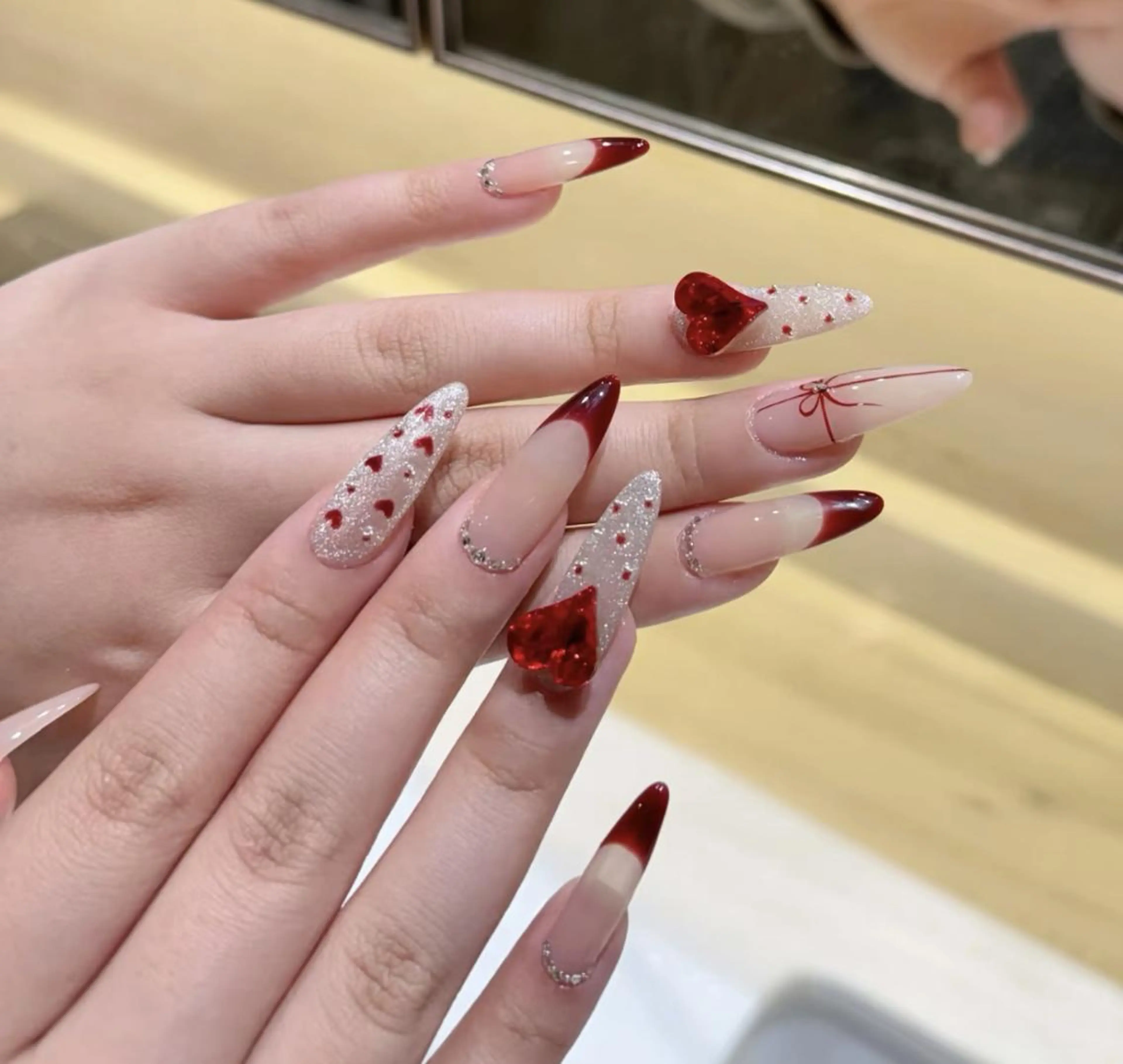 ネイル ハンドネイル ハンドケア 🍑 momo_nailのネイルデザイン