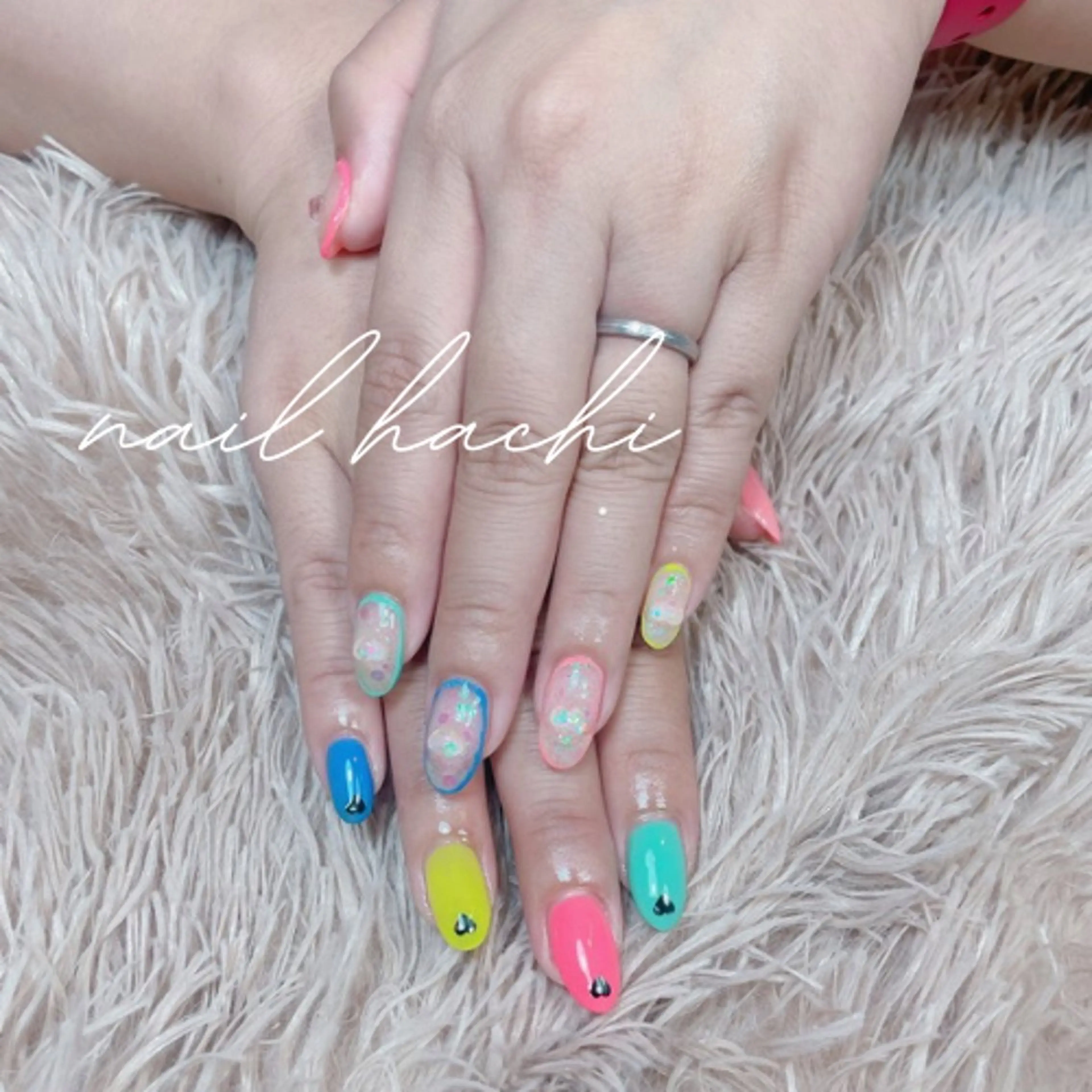 ネイル nail hachiのネイルデザイン