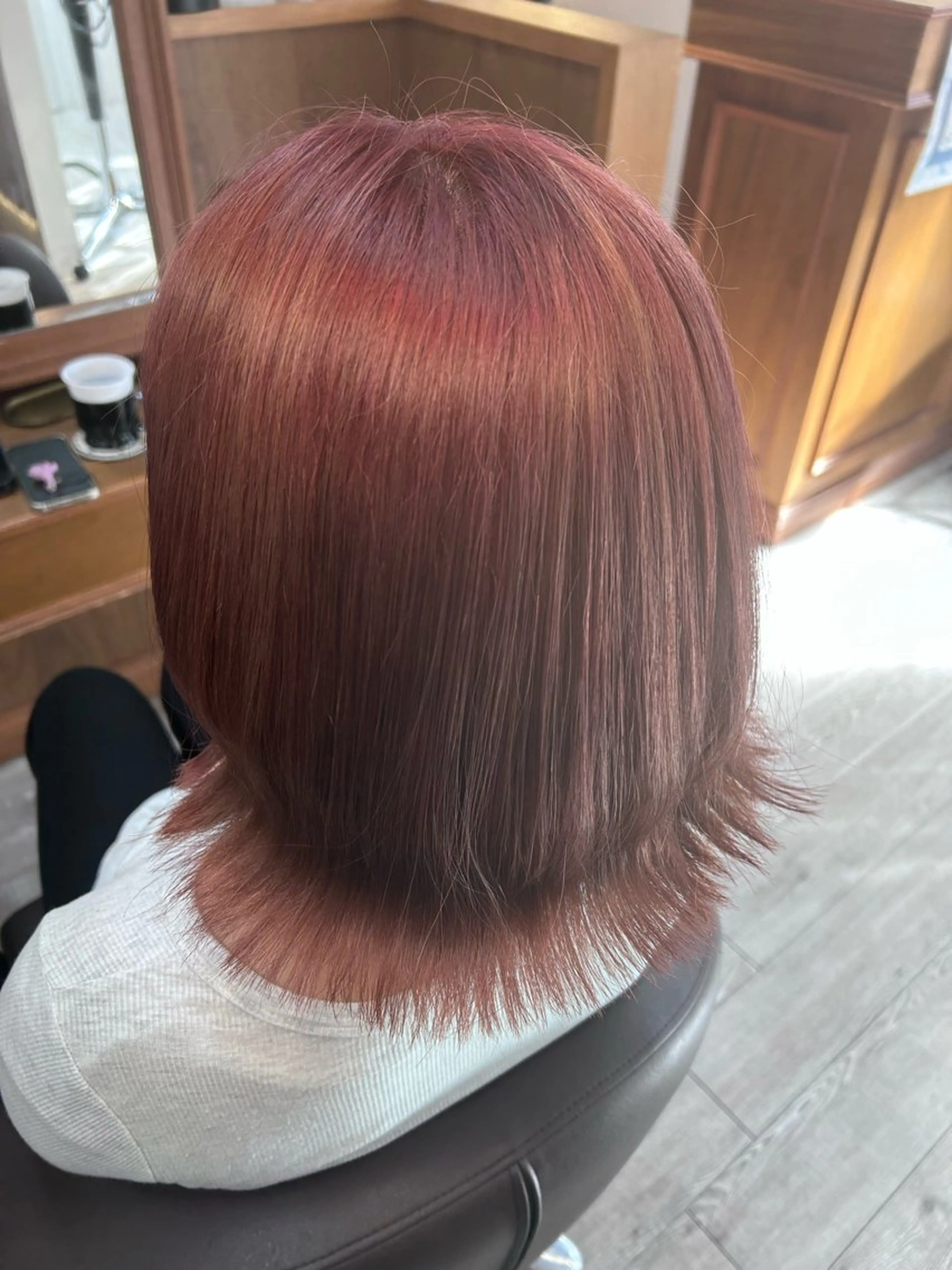 ショート カラー 透明感カラー ピンクカラー ヘアカラー kana°ʚ🎀ɞ° 韓国風透明感カラーのヘアスタイル