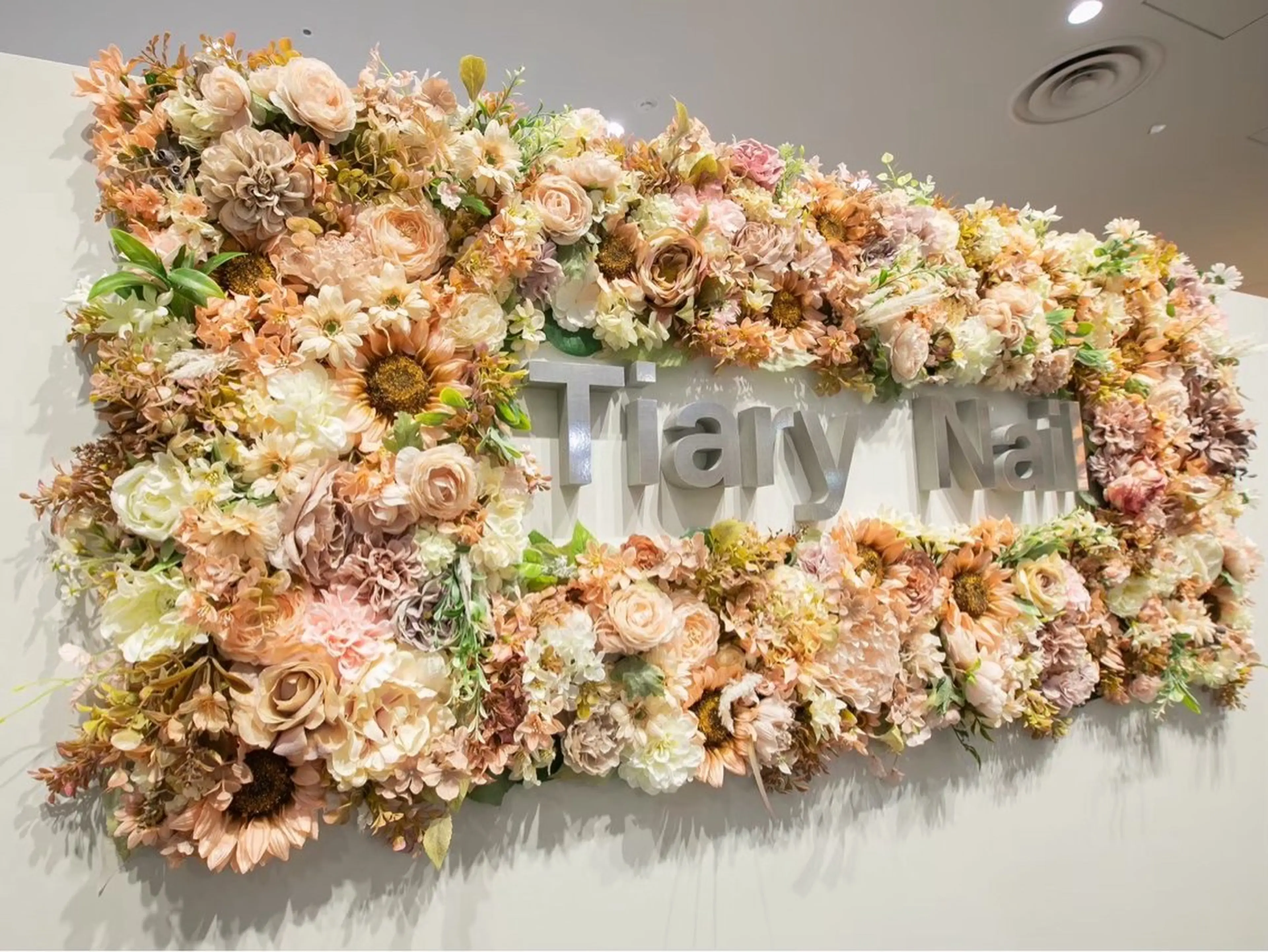 ネイル TiaryNail 💎Kのネイルデザイン