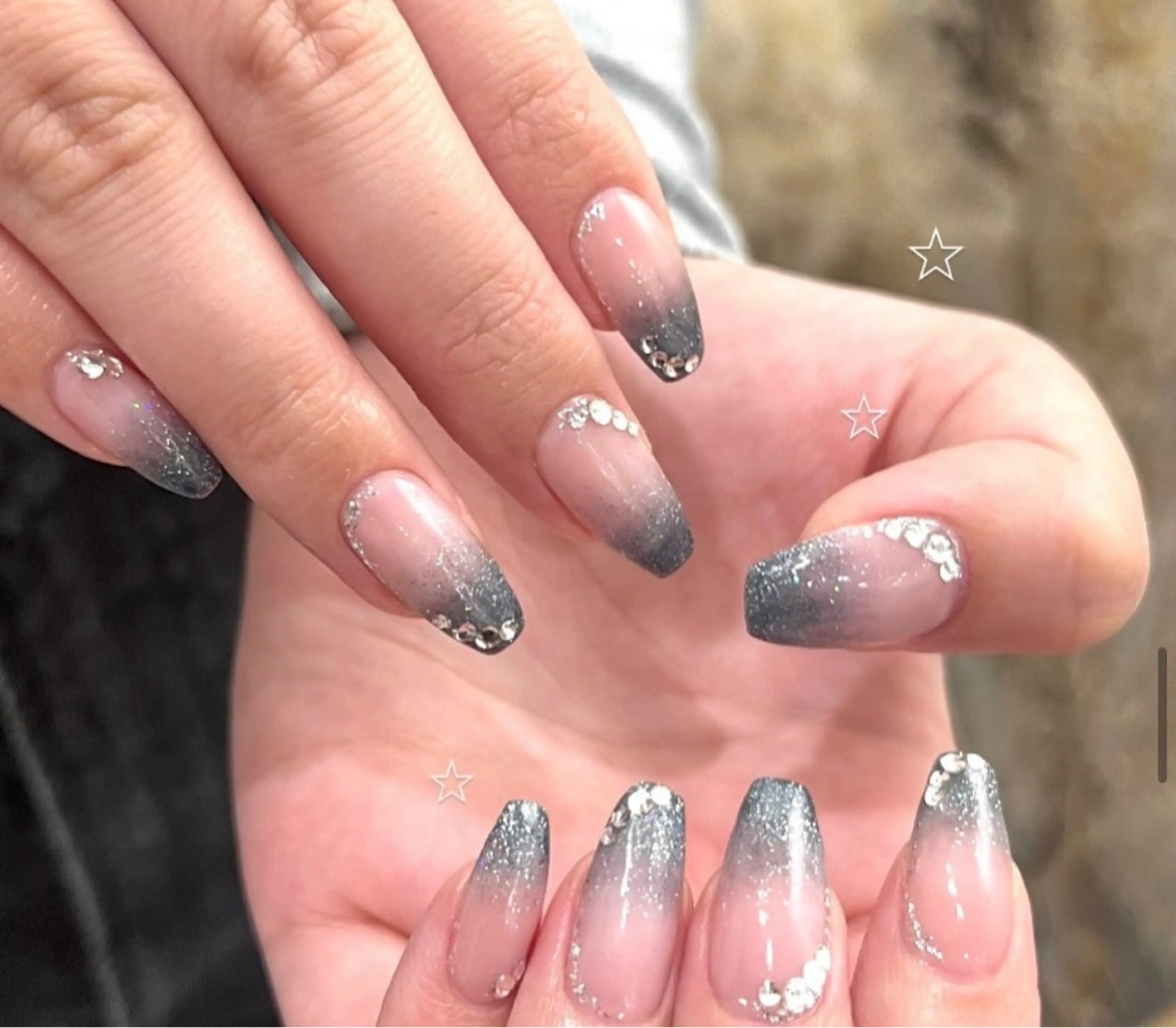 ネイル ハンドネイル NAGISA🧁🎀 持ち込み⌇パラジェルのネイルデザイン