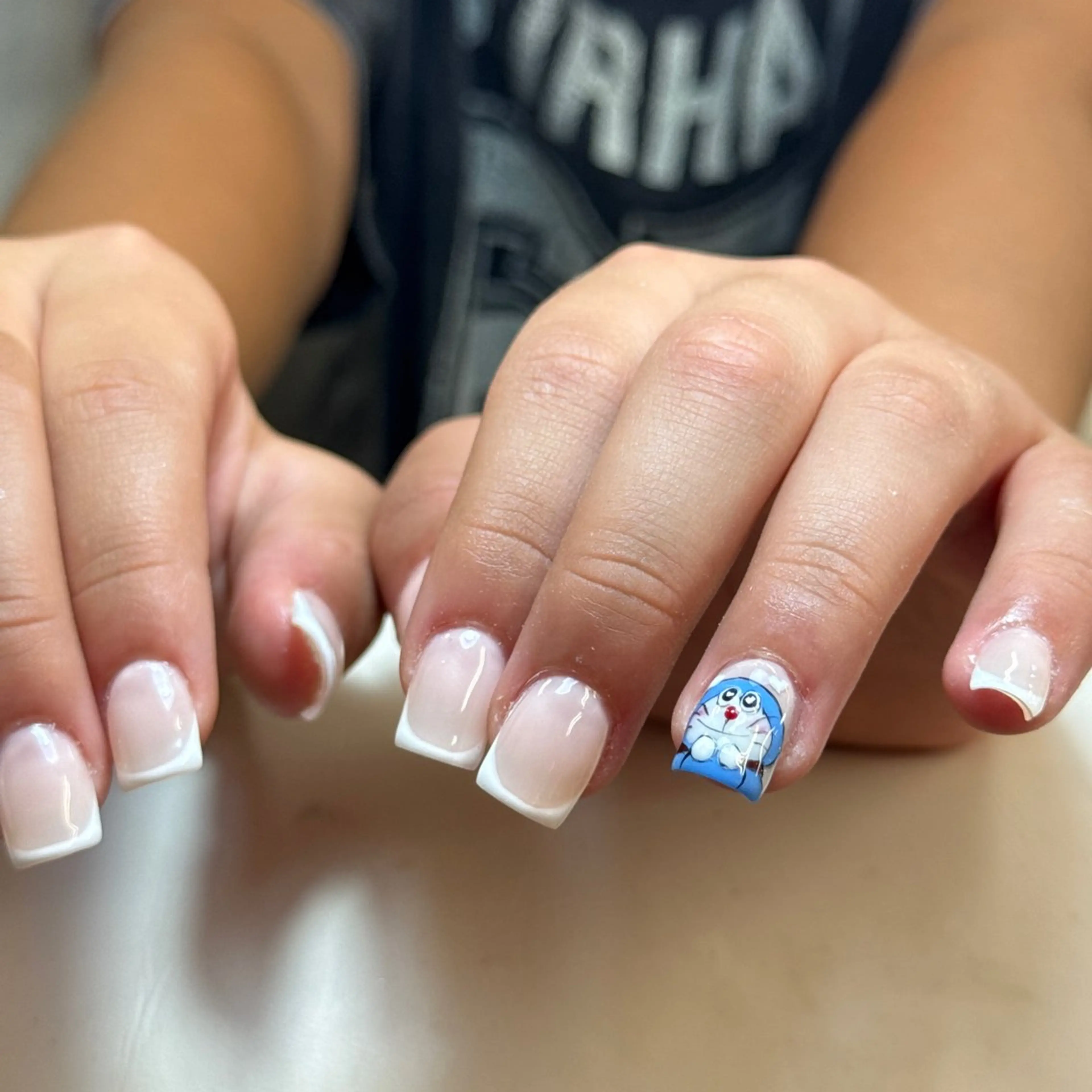 ネイル アートネイル オーロラネイル チークネイル 長さ出し フットネイル ハンドネイル Anh 高田馬場のネイルデザイン