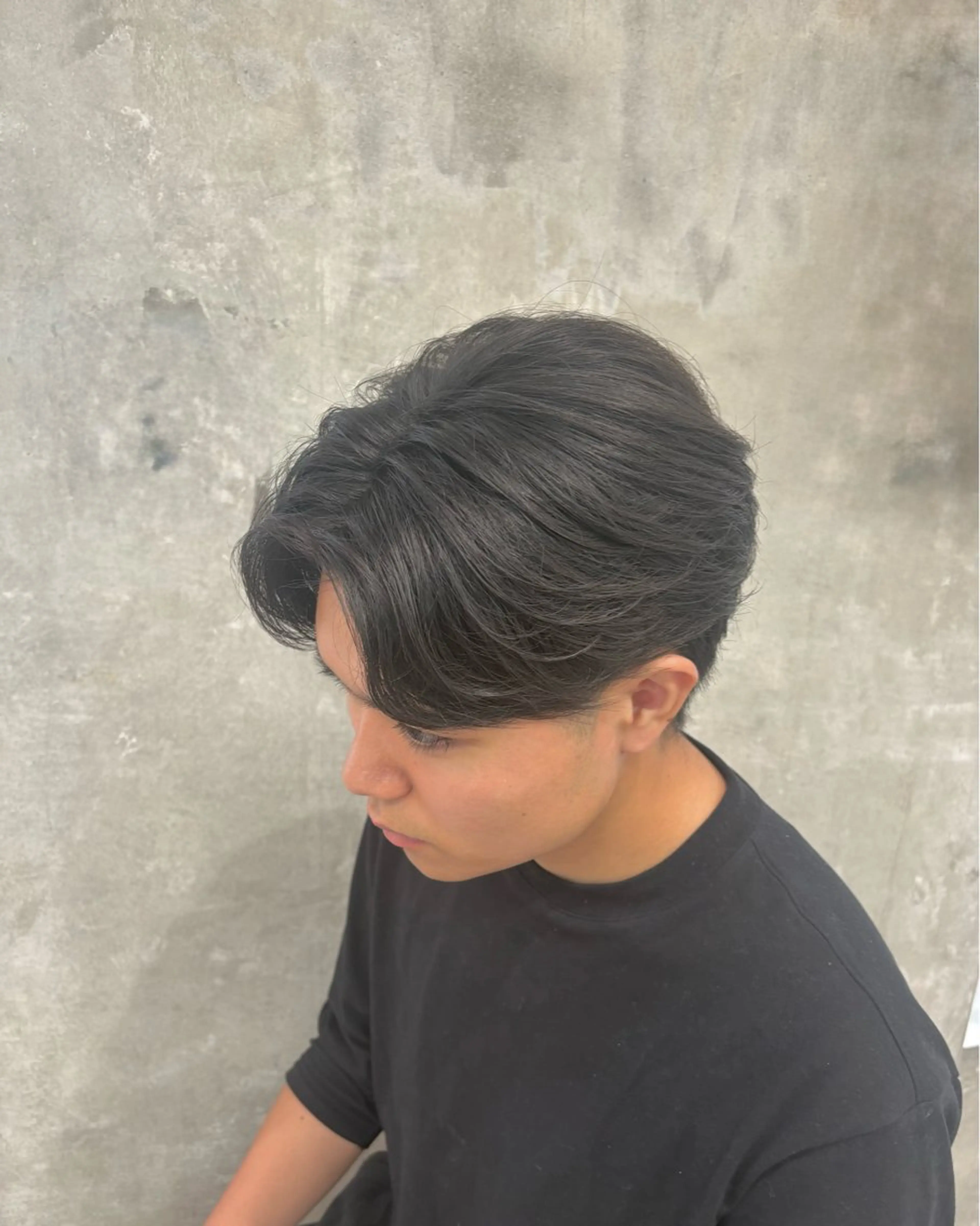 パーマ メンズ センターパート 縮毛矯正 カット 縮毛矯正 メンズ特化/センター 分け/HIKARUのヘアスタイル