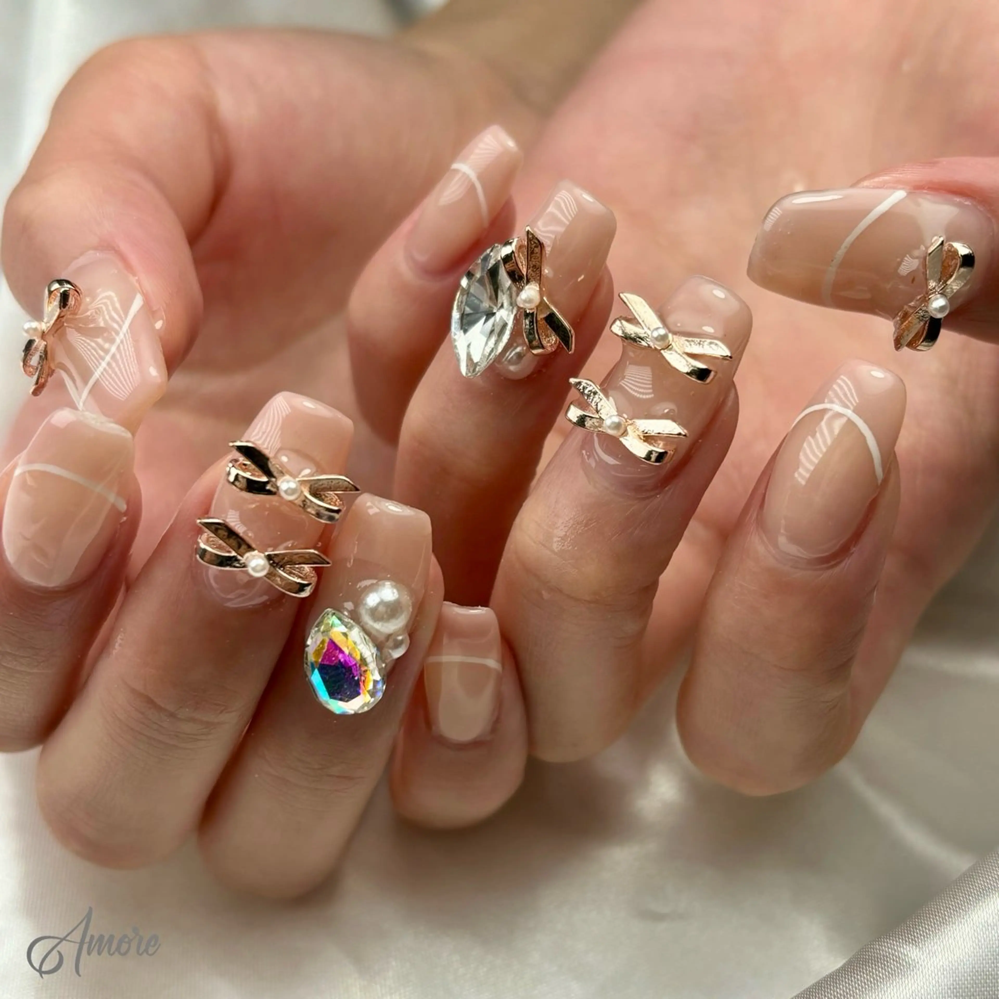 ネイル ジェルネイル キラキラネイル 韓国ネイル マグネットネイル パラジェル You kyehwaのネイルデザイン