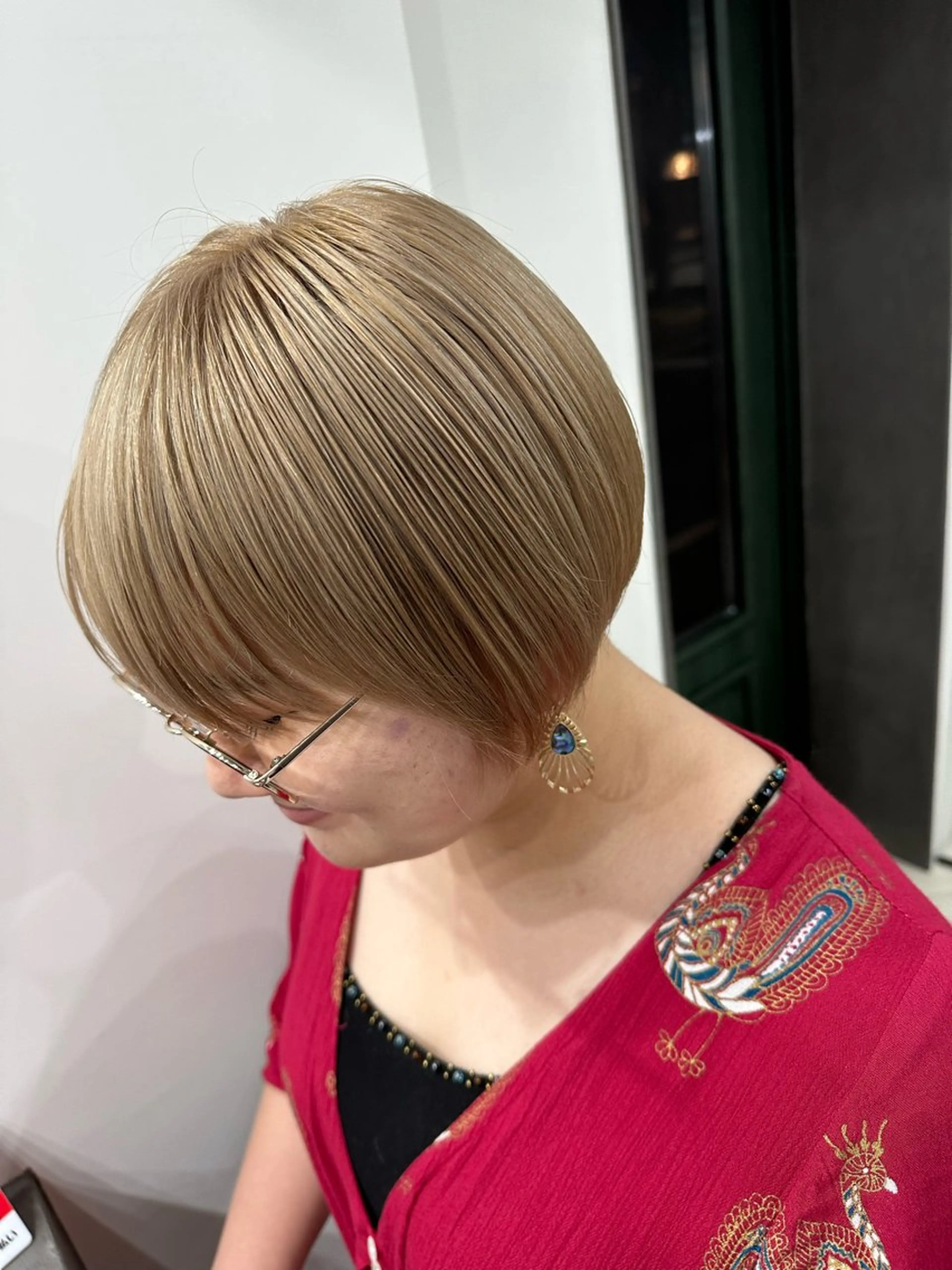 ショート カラー さあや 【透け感/艶感】のヘアスタイル