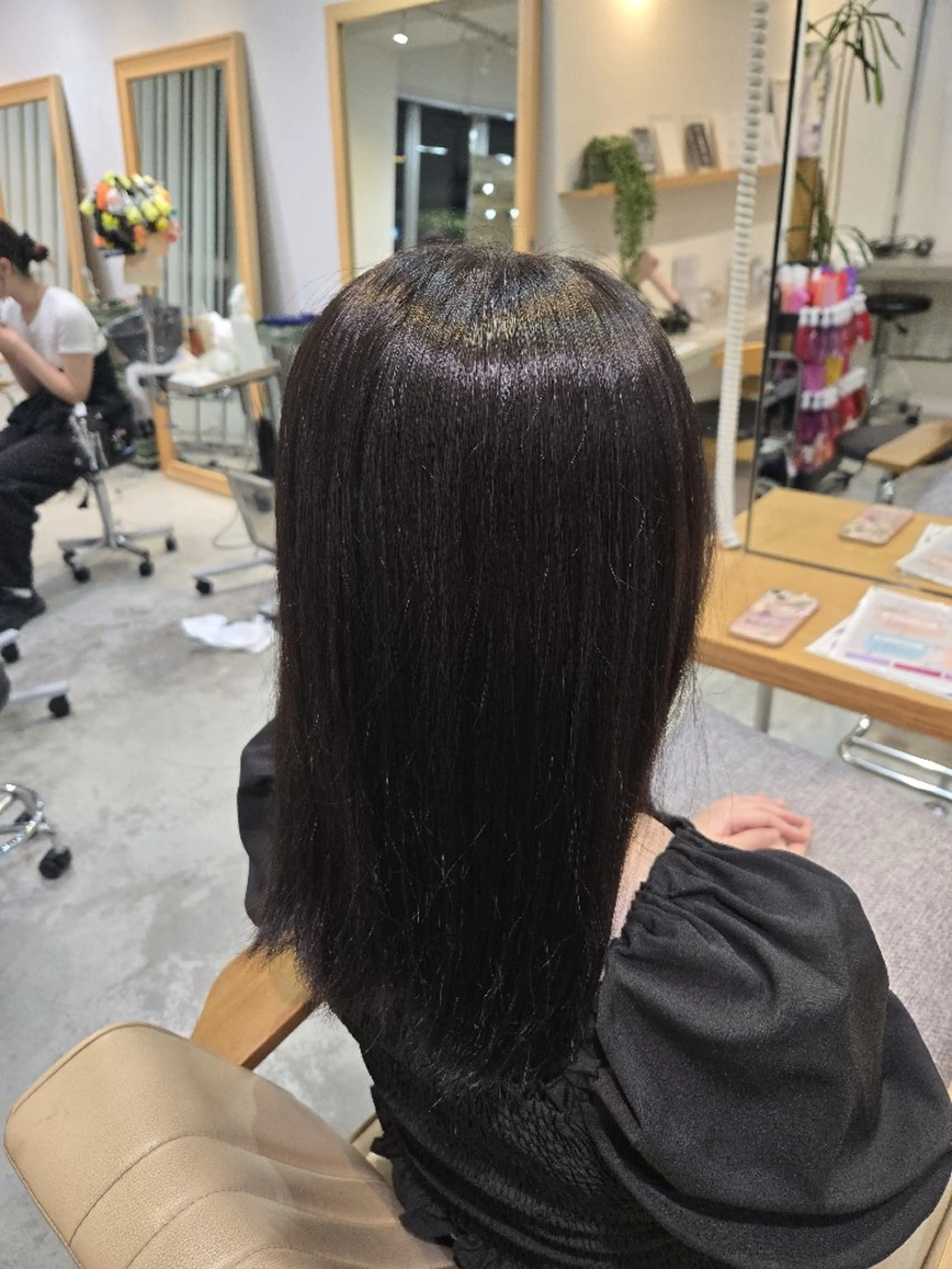 セミロング FILMS 柏所属・UCHIBORI NAMIのヘアスタイル
