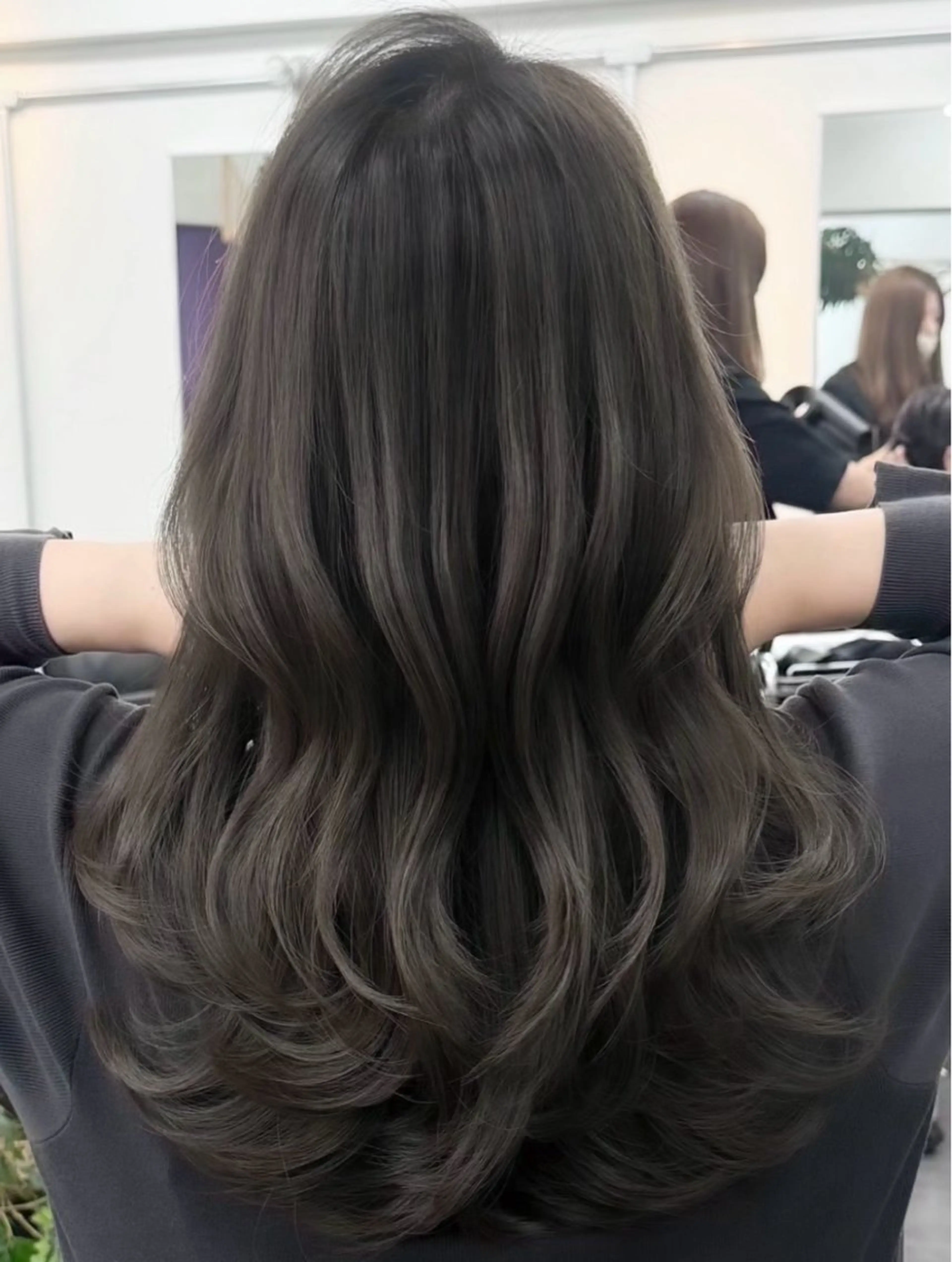 ロング カラー ヘアアレンジ ヘアカラー 🫧透明感カラー/ 艶カラー🫧namiのヘアスタイル